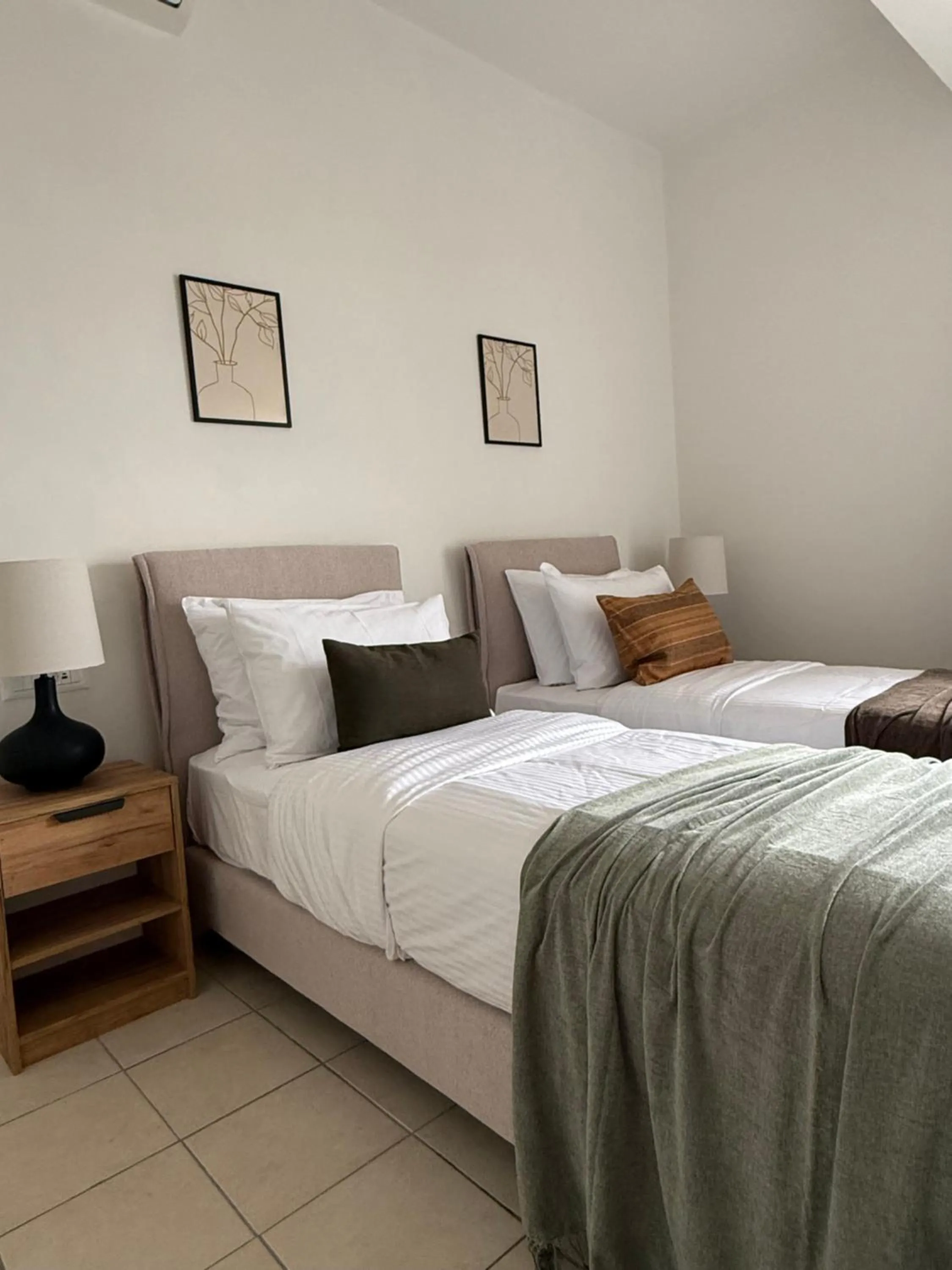 Bed in Flisvos