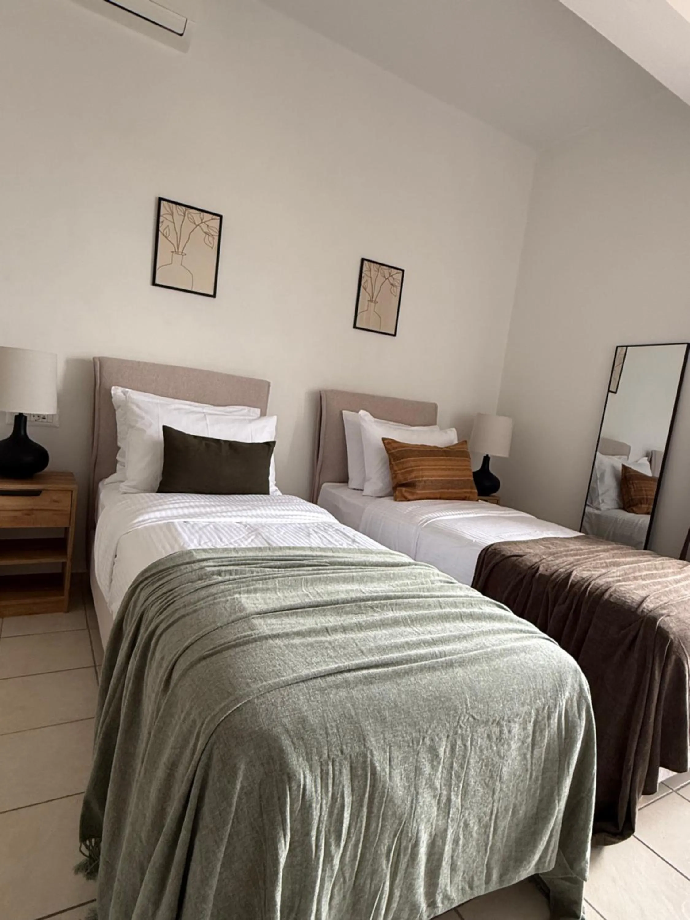 Bed in Flisvos