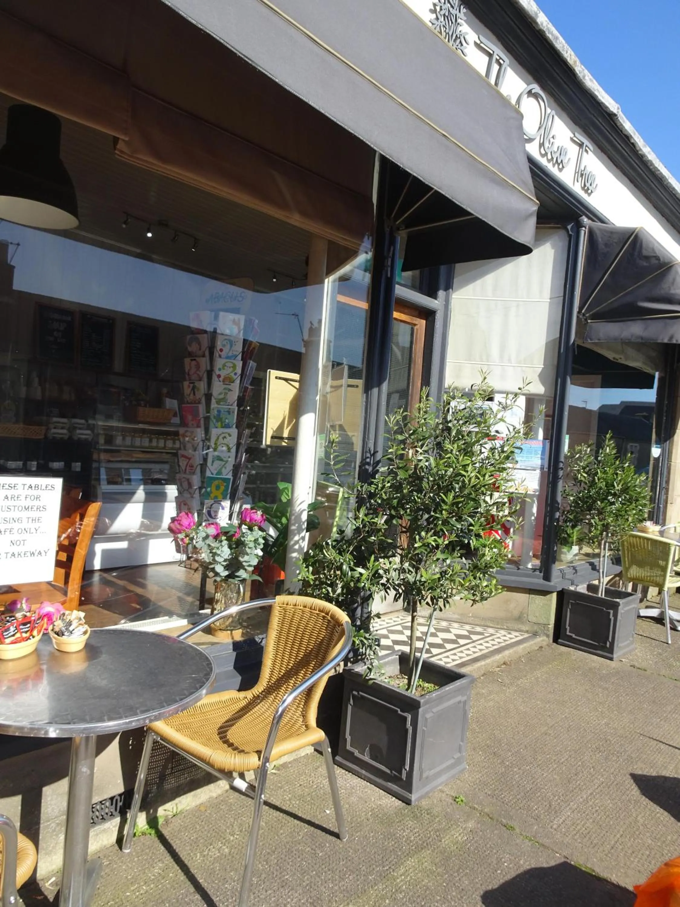 Dining area in Black Burn Lodge B & B