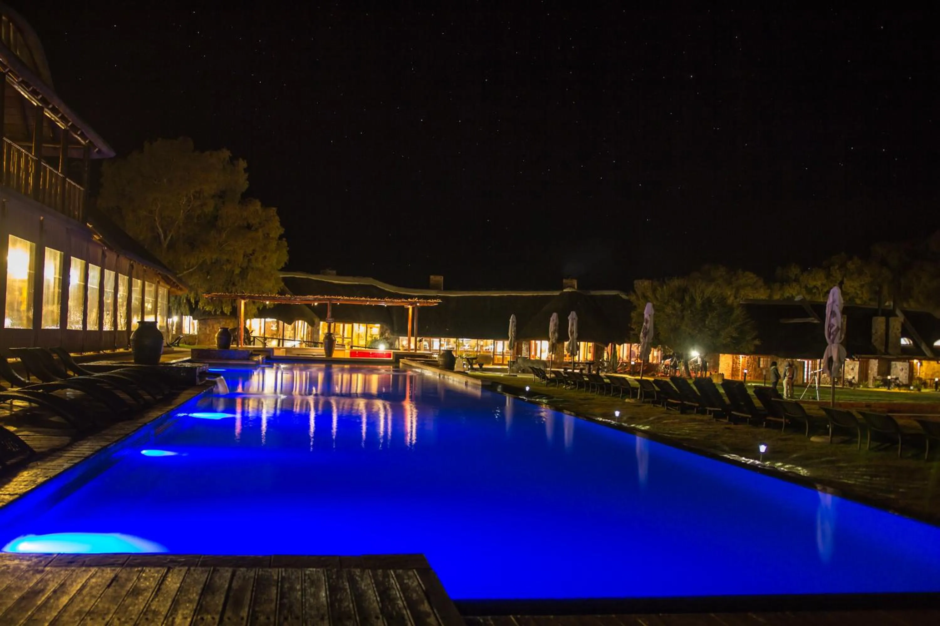 Night in Aquila Private Game Reserve & Spa