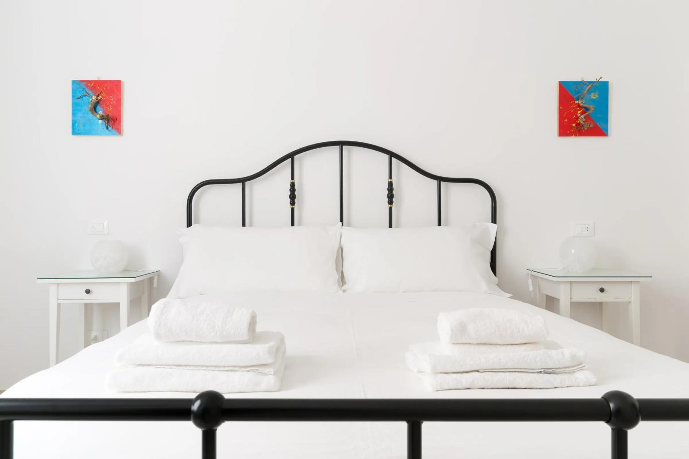 Bedroom, Bed in HouSmart Vicolo Bolognetti