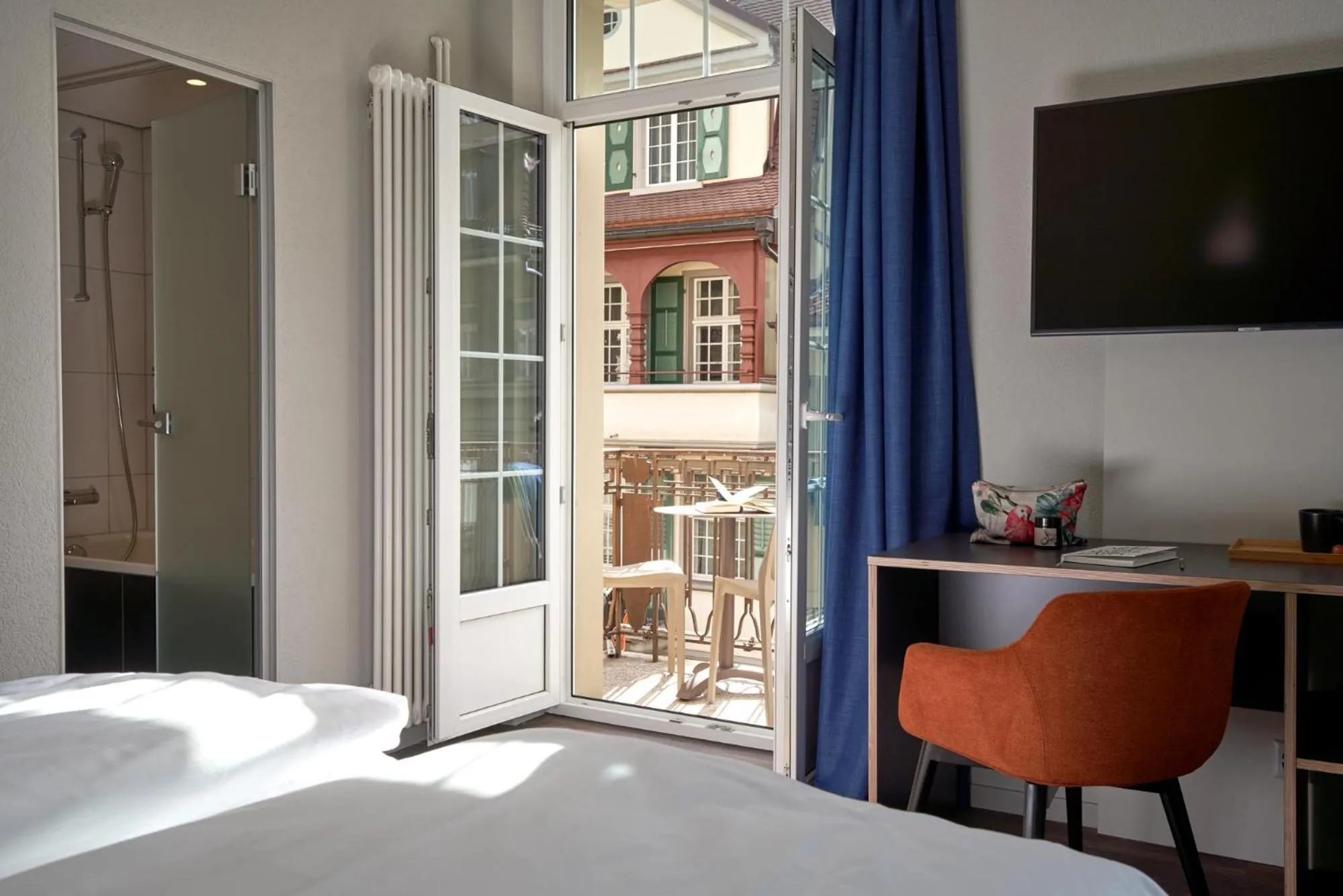 TV and multimedia, Bed in The HEY HOTEL