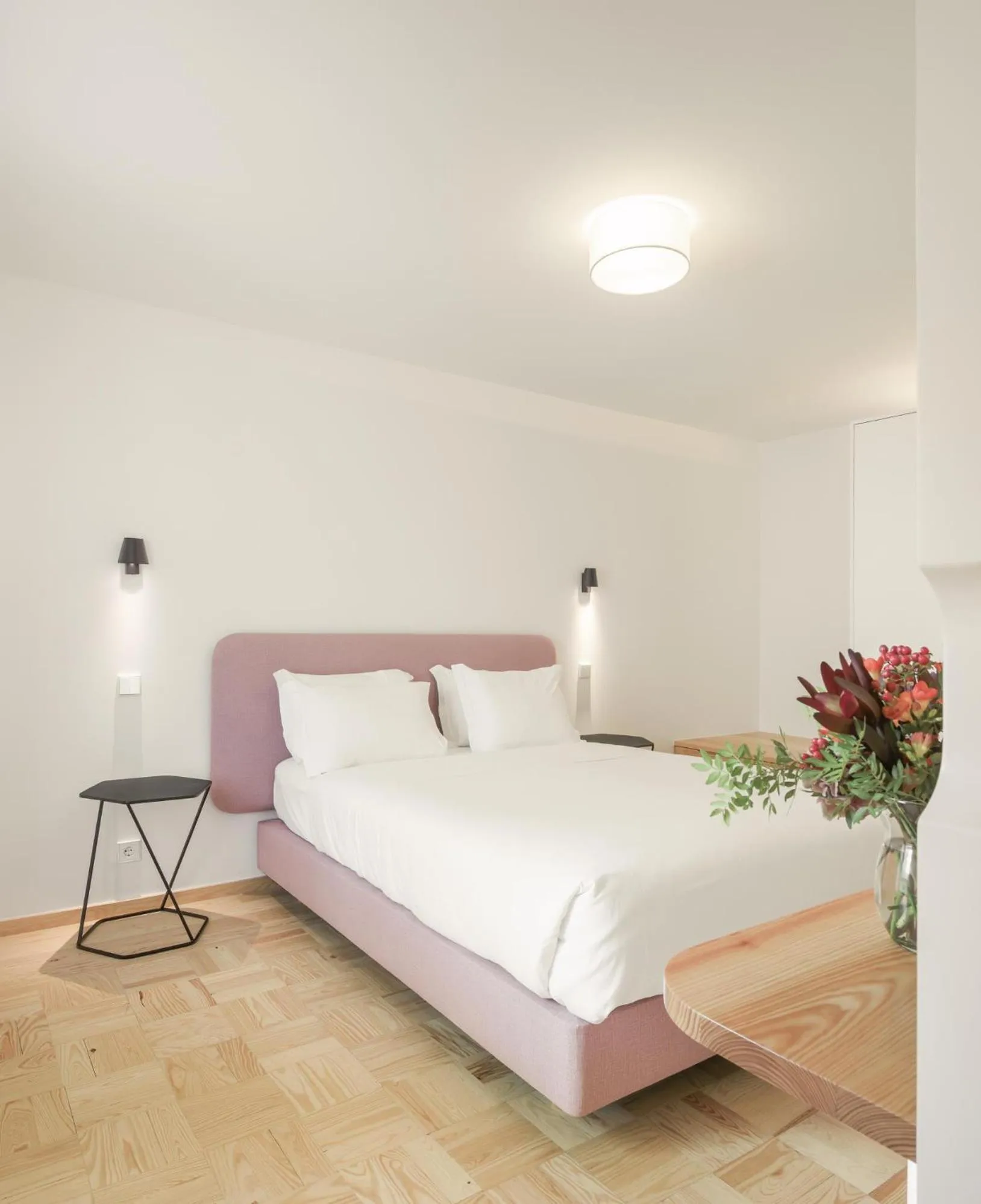 Bedroom, Bed in Lisbon Serviced Apartments - Principe Real