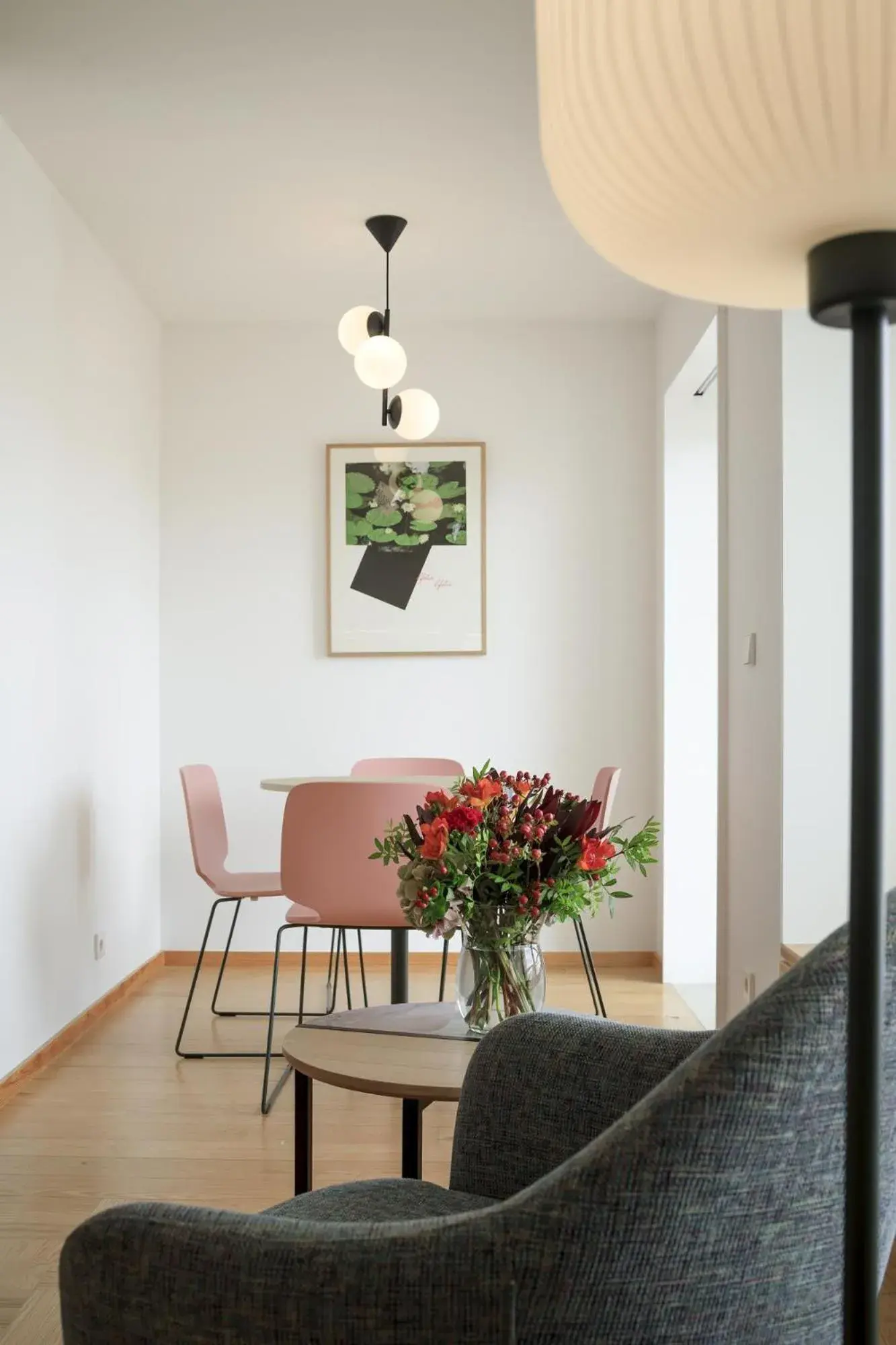 Dining area in Lisbon Serviced Apartments - Principe Real Dining area in Lisbon Serviced Apartments - Principe Real