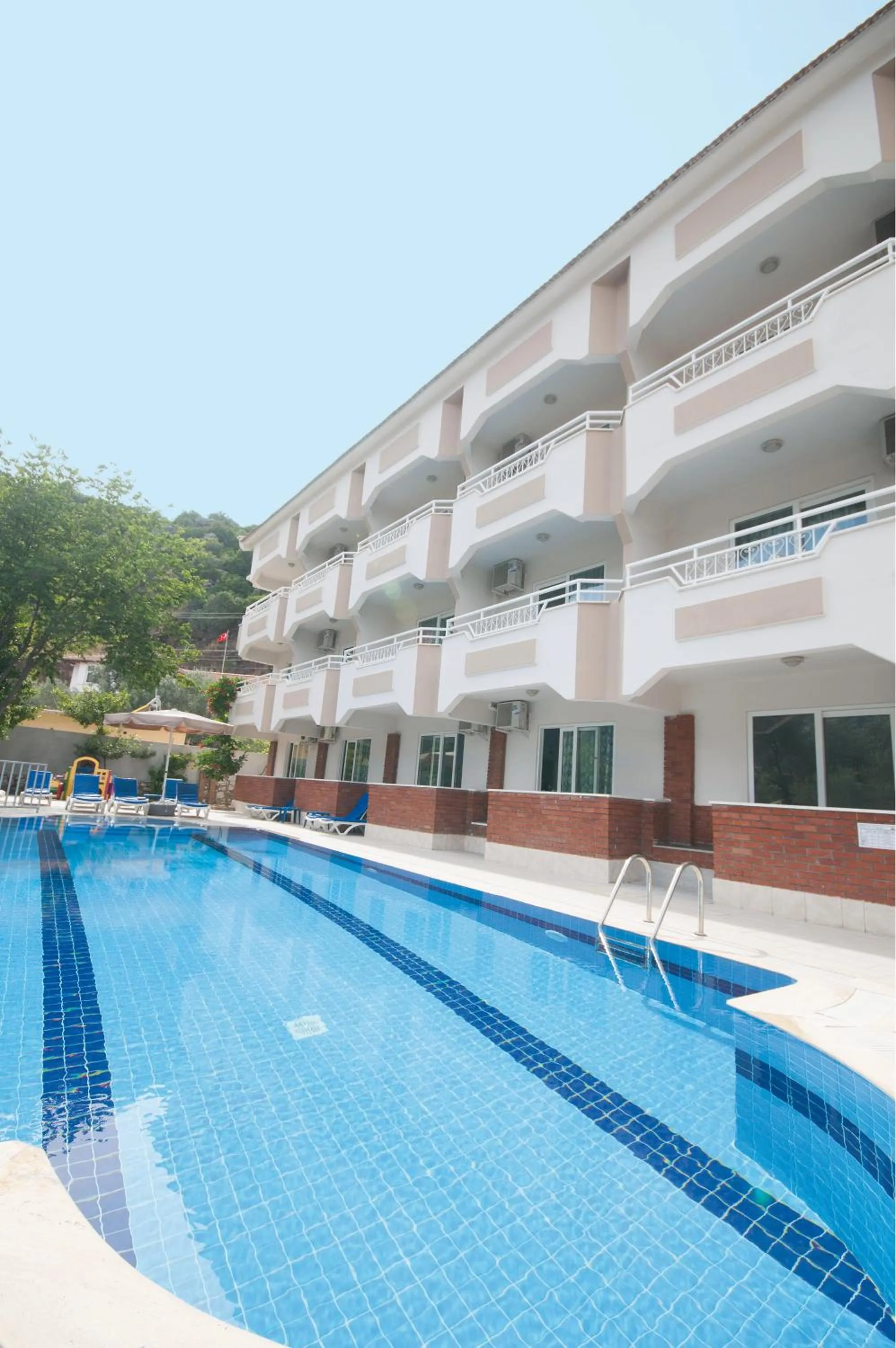 Swimming pool in Sen Apart