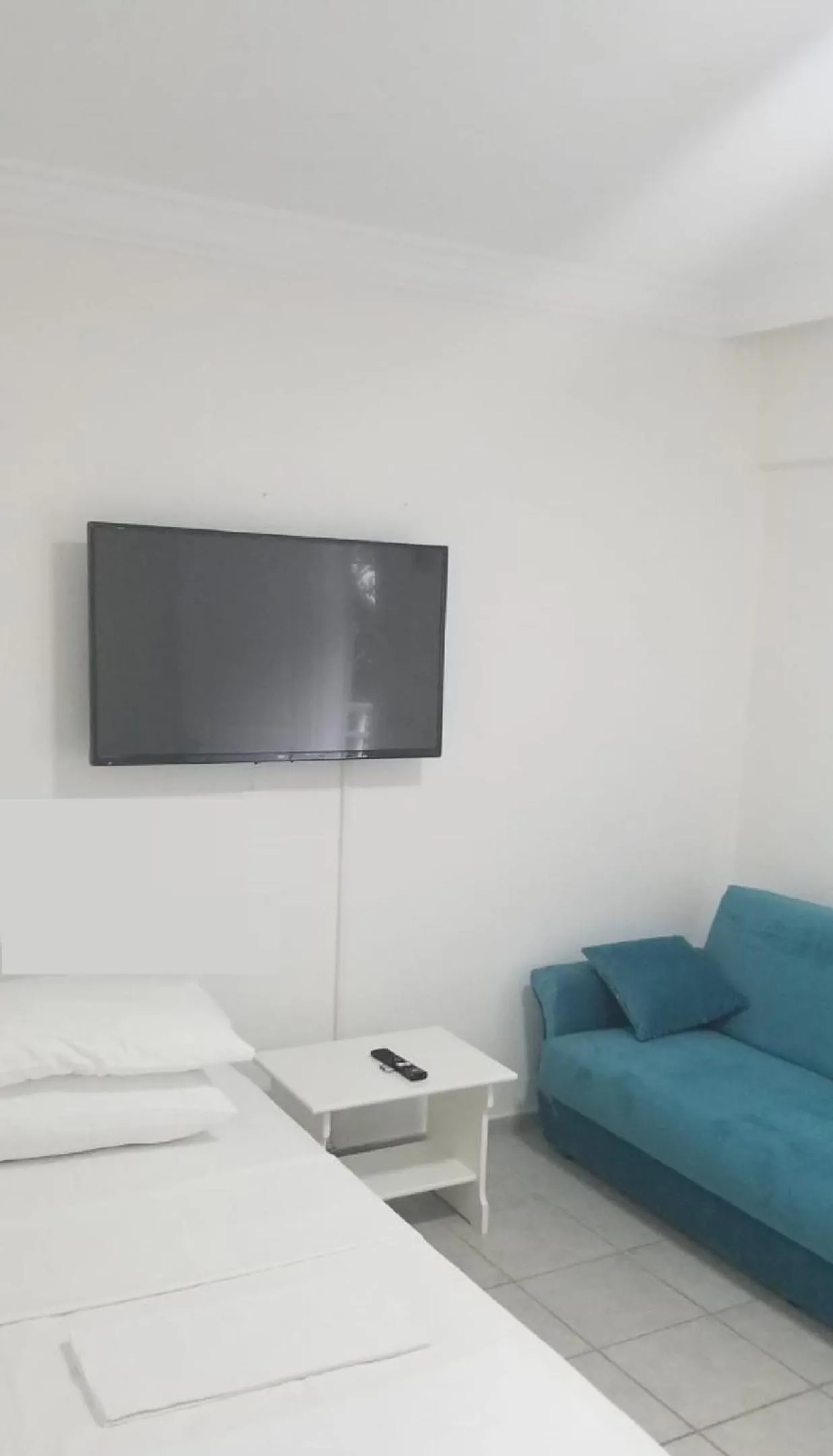 Photo of the whole room, Bed in Sen Apart