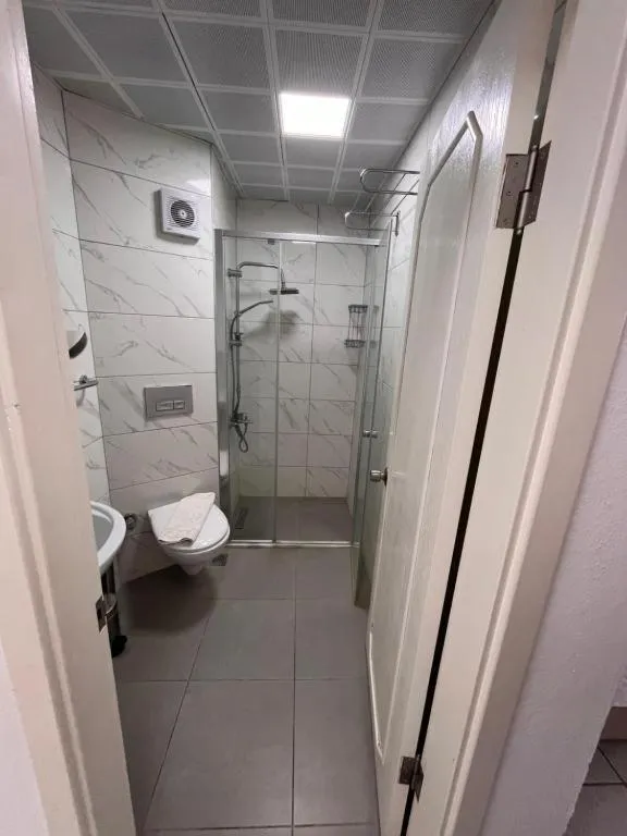 Shower in Sen Apart