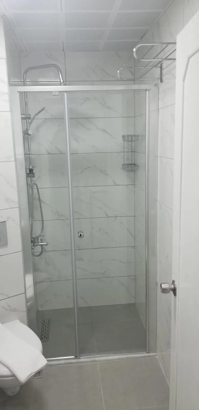 Shower in Sen Apart