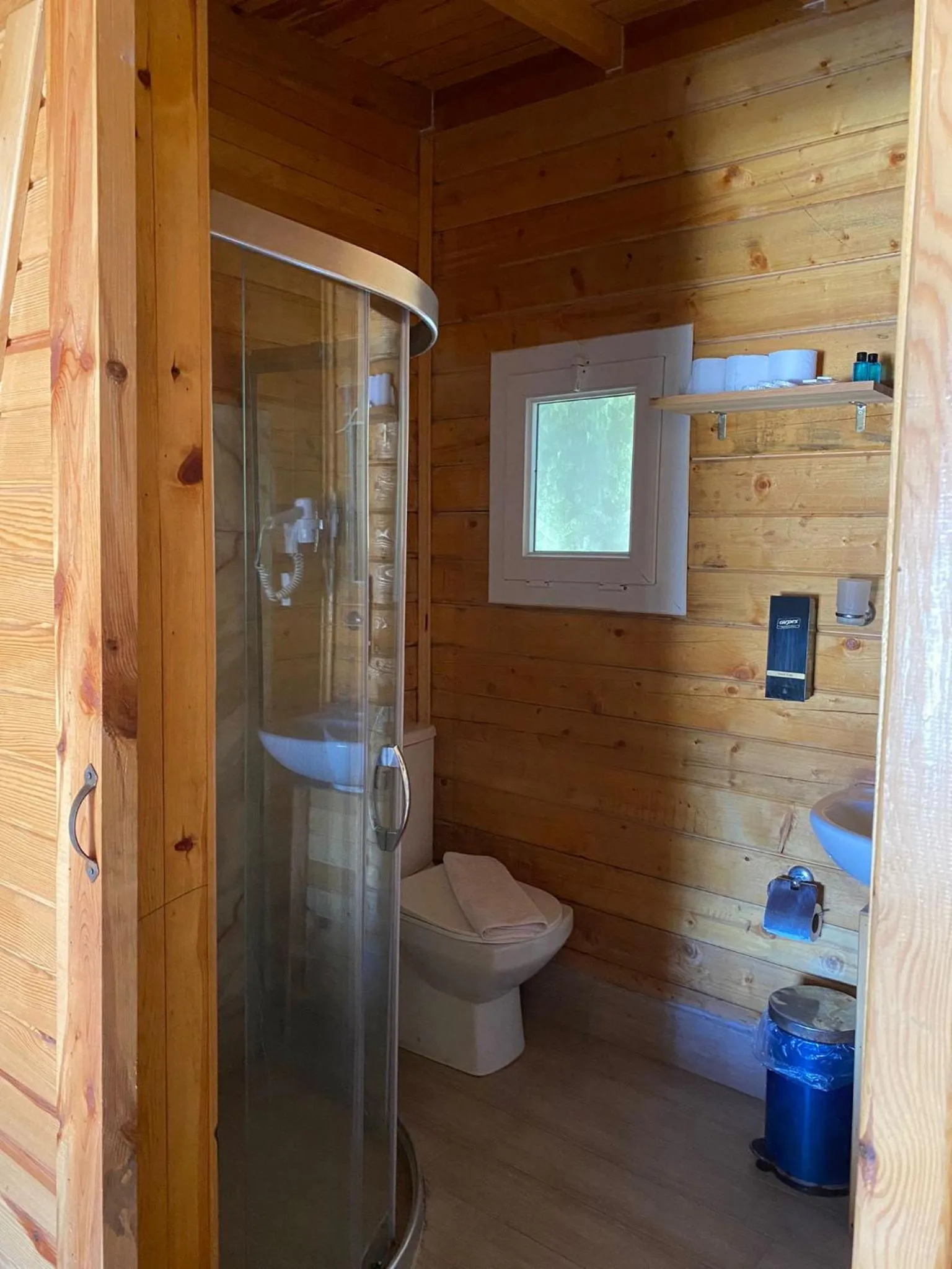 Shower in Green Pine Bungalows & Beach Luxury Concept