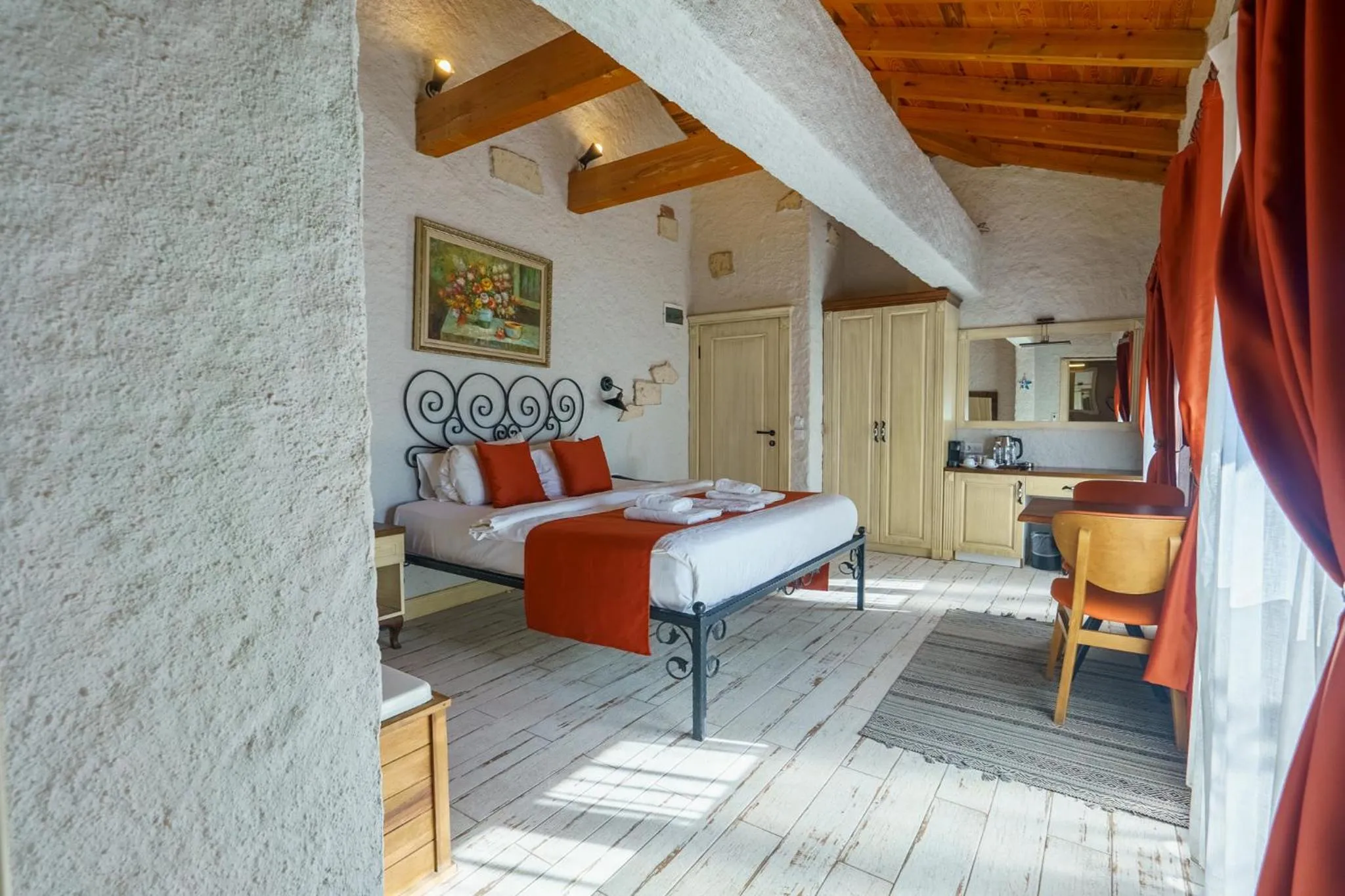 Bed in Alaçatı Aura Plus