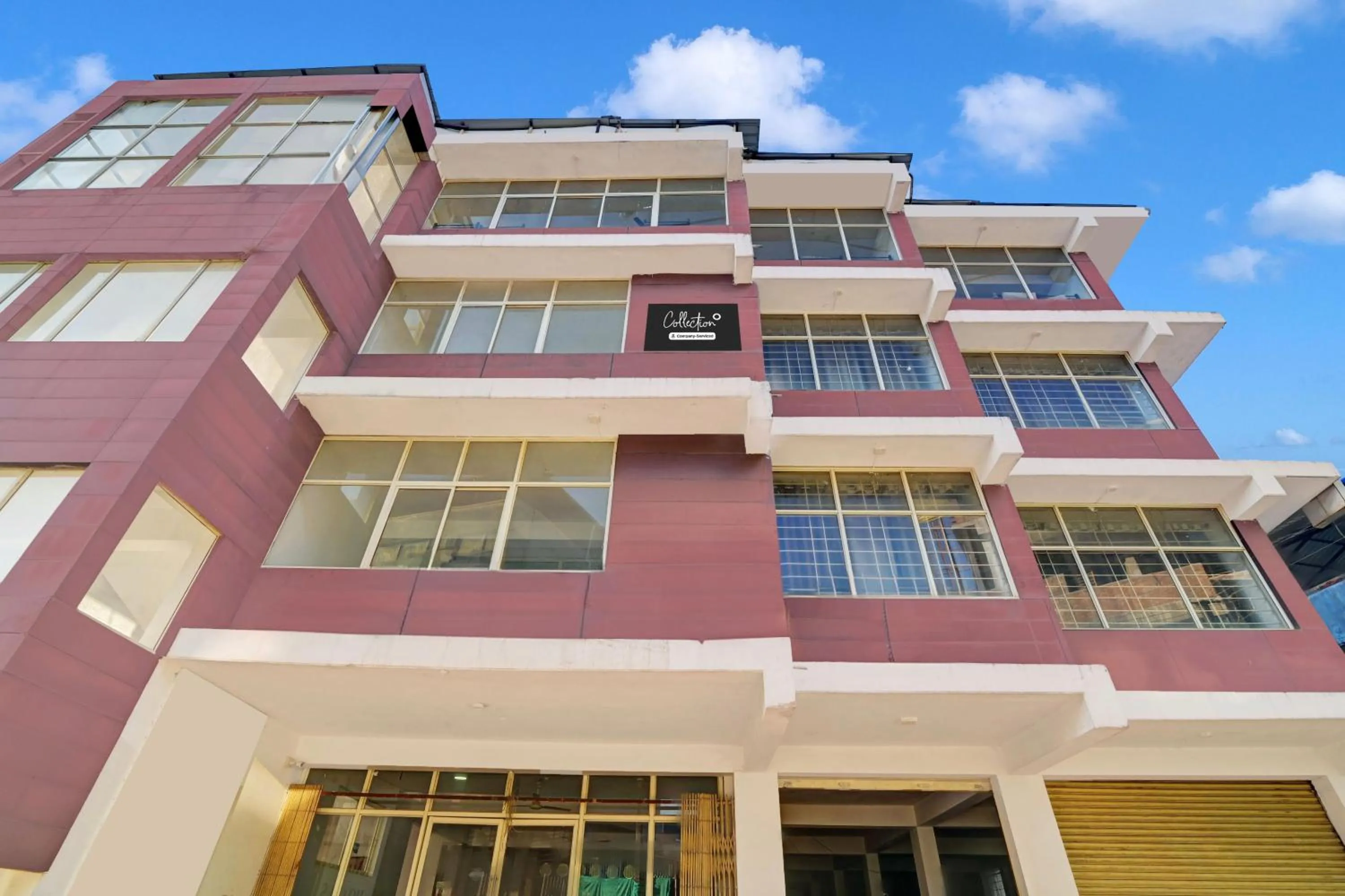 Facade/entrance in Super Collection O Madikeri City Center Near KSRTC Bus Stand Coorg Formerly Hotel Ragsys