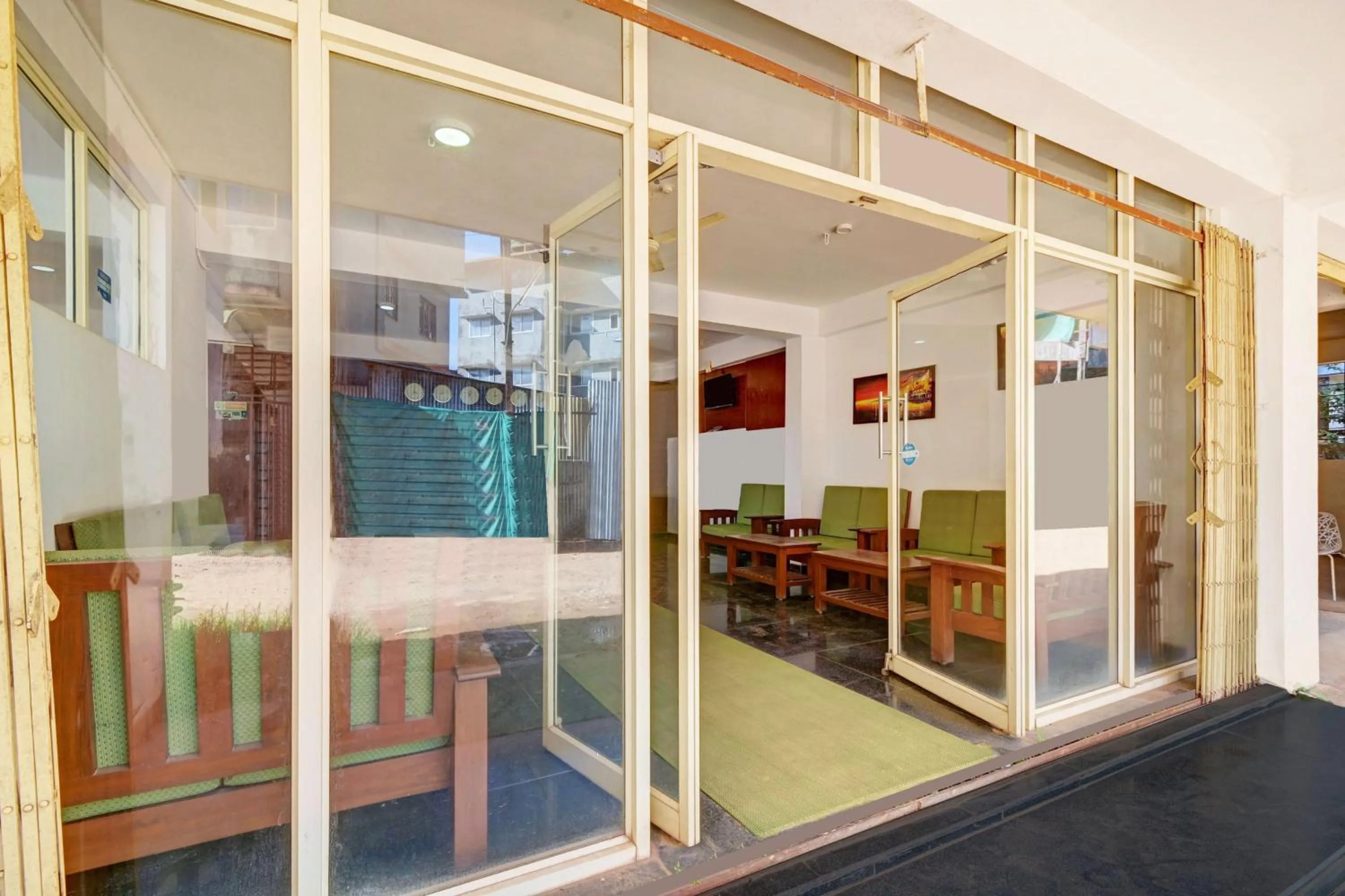 Facade/entrance in Super Collection O Madikeri City Center Near KSRTC Bus Stand Coorg Formerly Hotel Ragsys