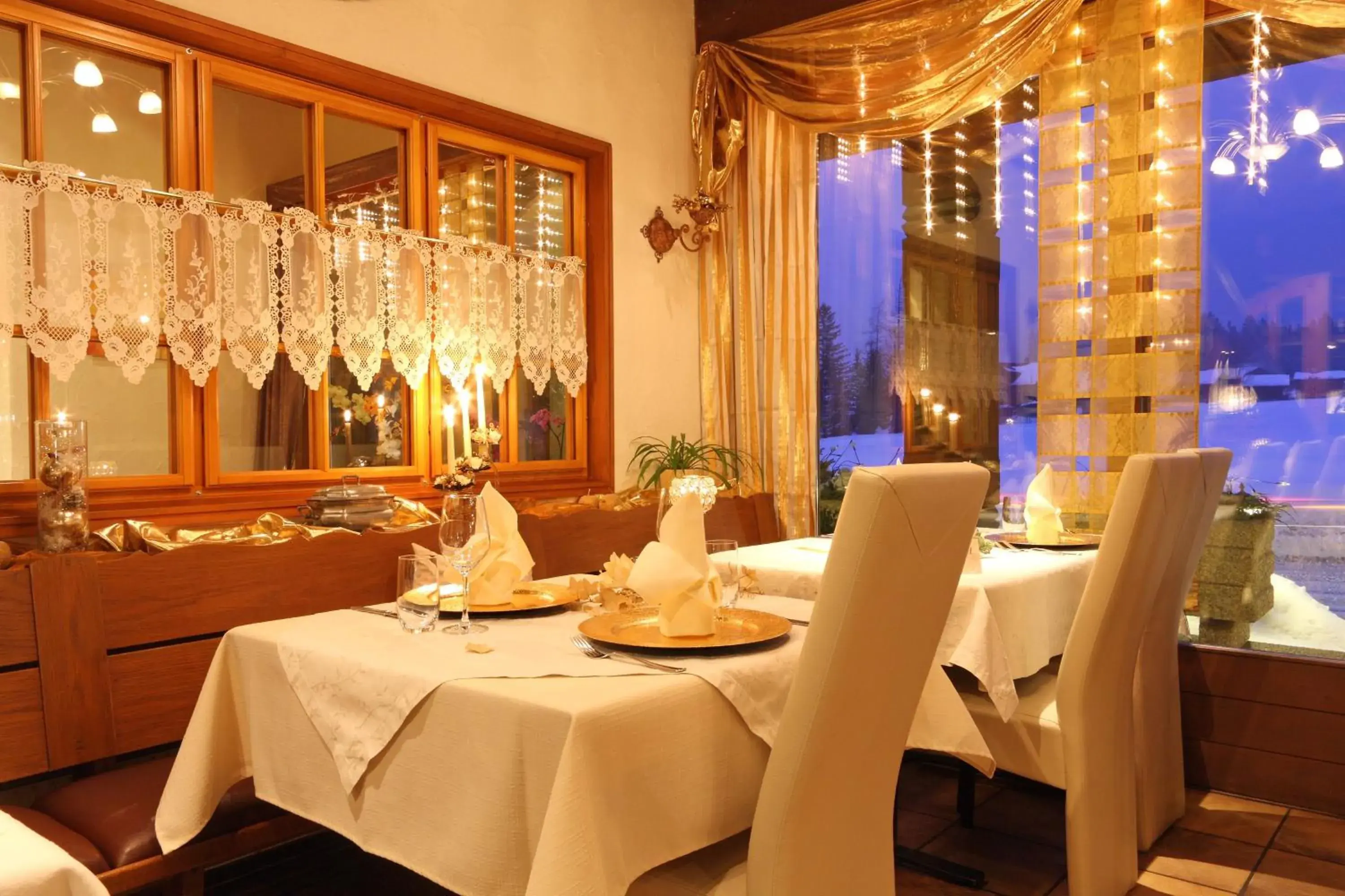 Restaurant/places to eat in Bernerhof Swiss Quality Hotel Restaurant/places to eat in Bernerhof Swiss Quality Hotel