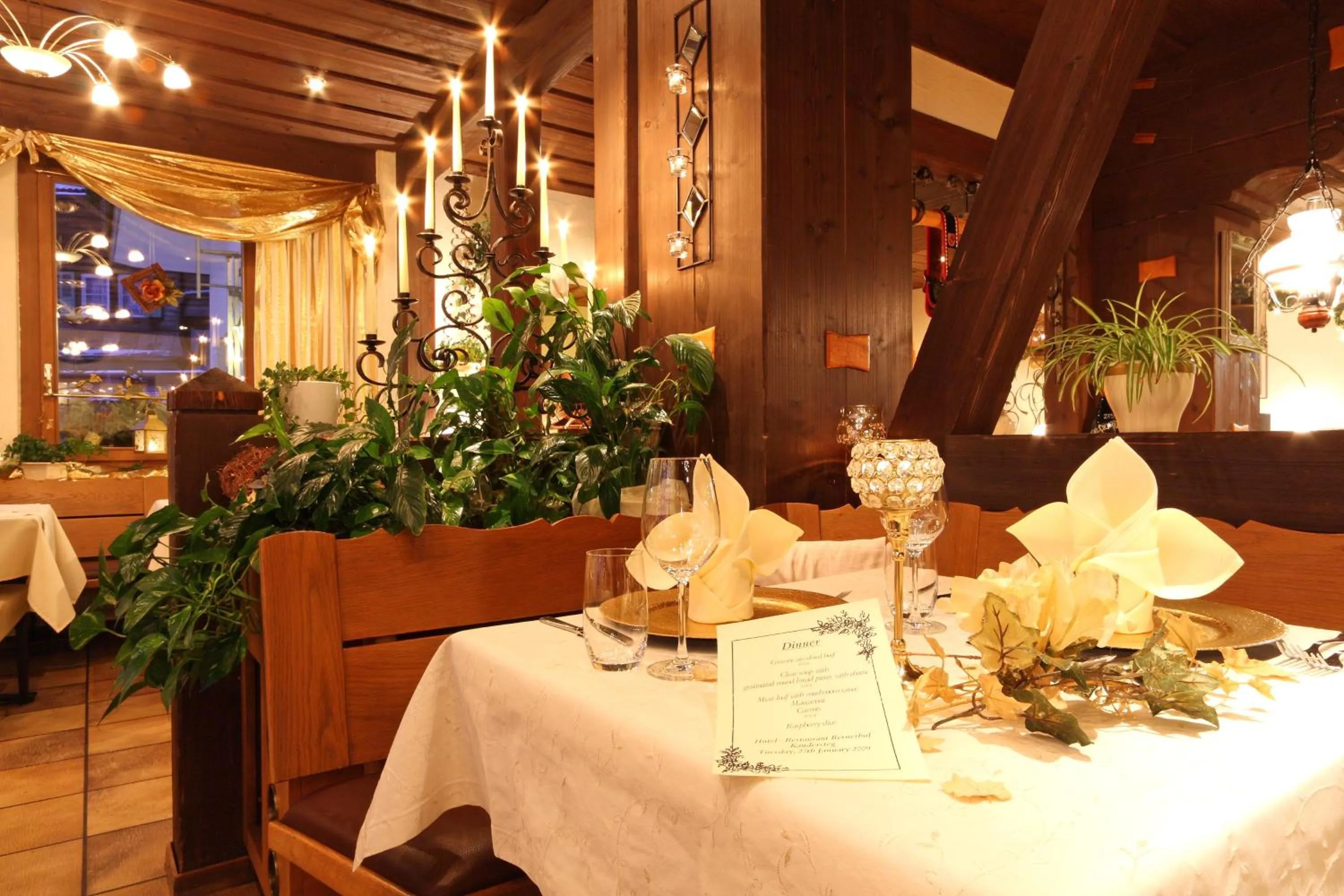 Restaurant/places to eat in Bernerhof Swiss Quality Hotel