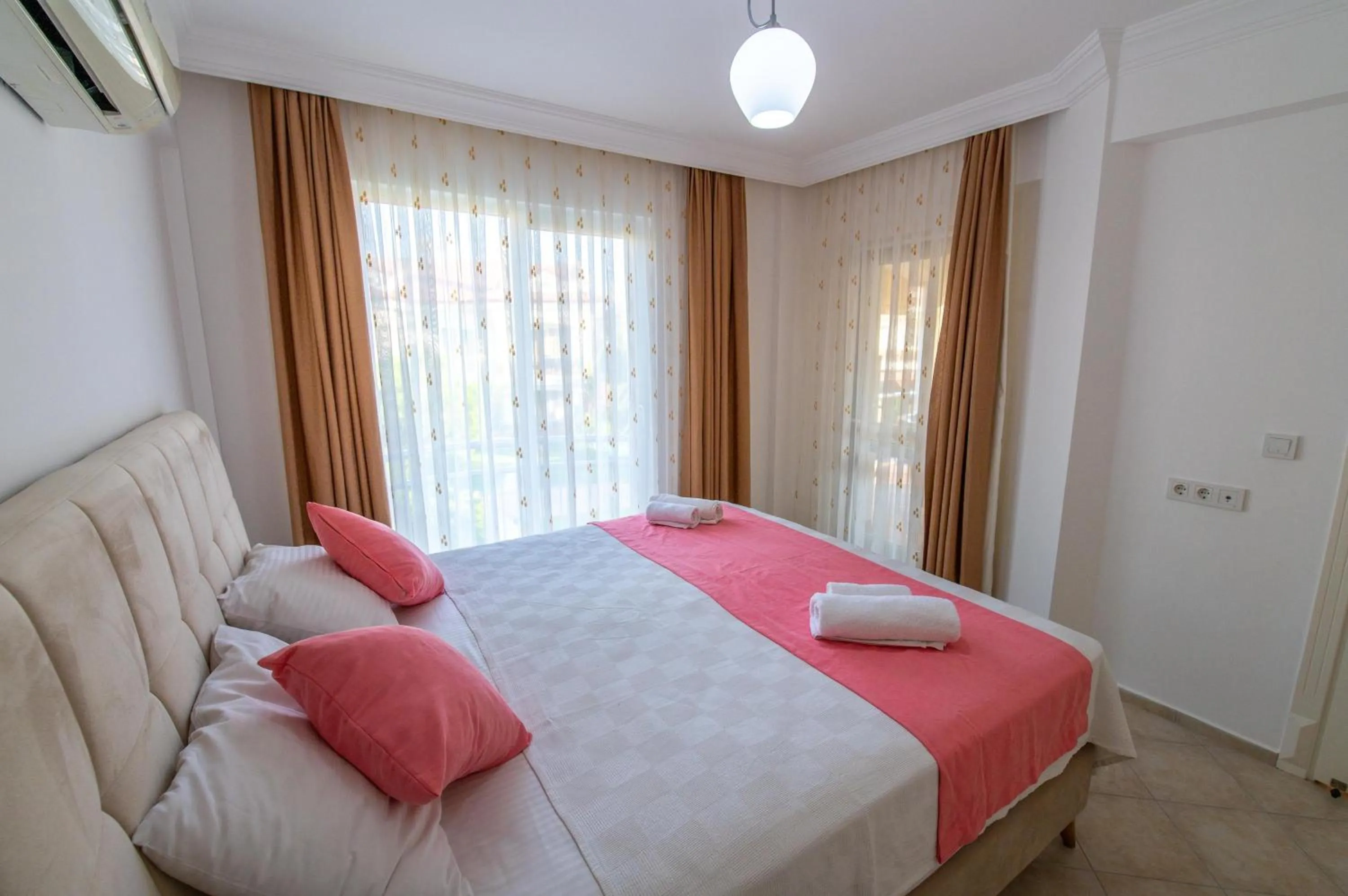 Bed in Sunset Beach Resort Aqua Lettings