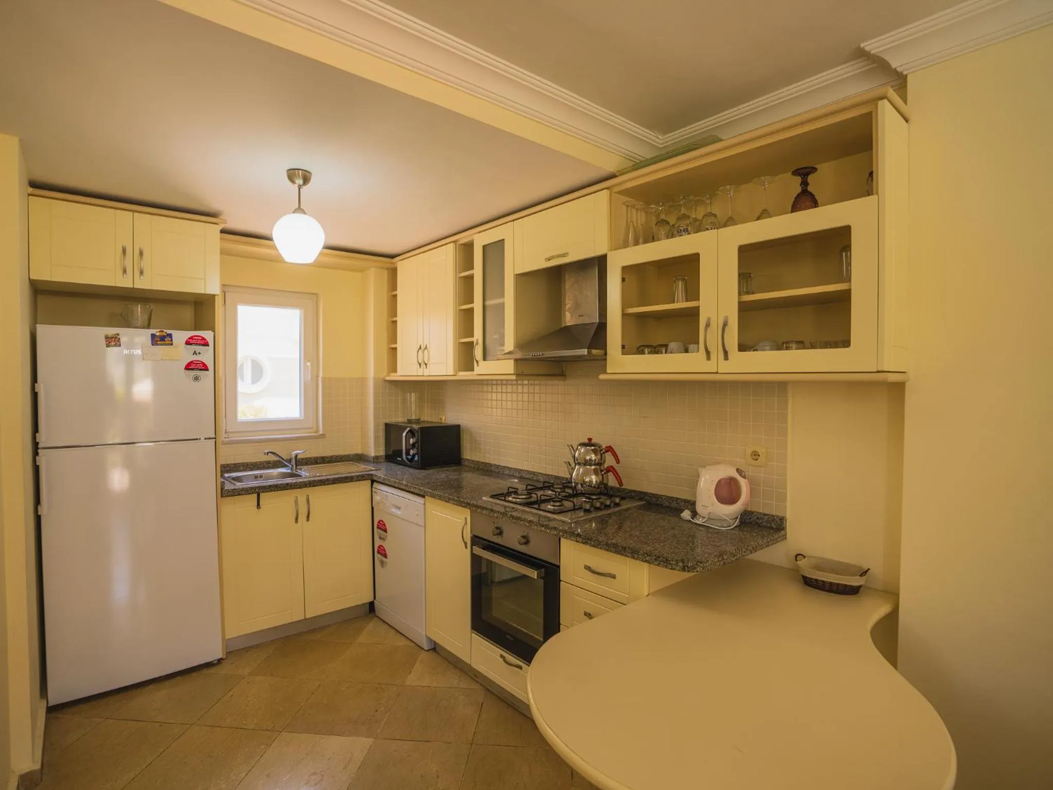Kitchen or kitchenette in Sunset Beach Resort Aqua Lettings