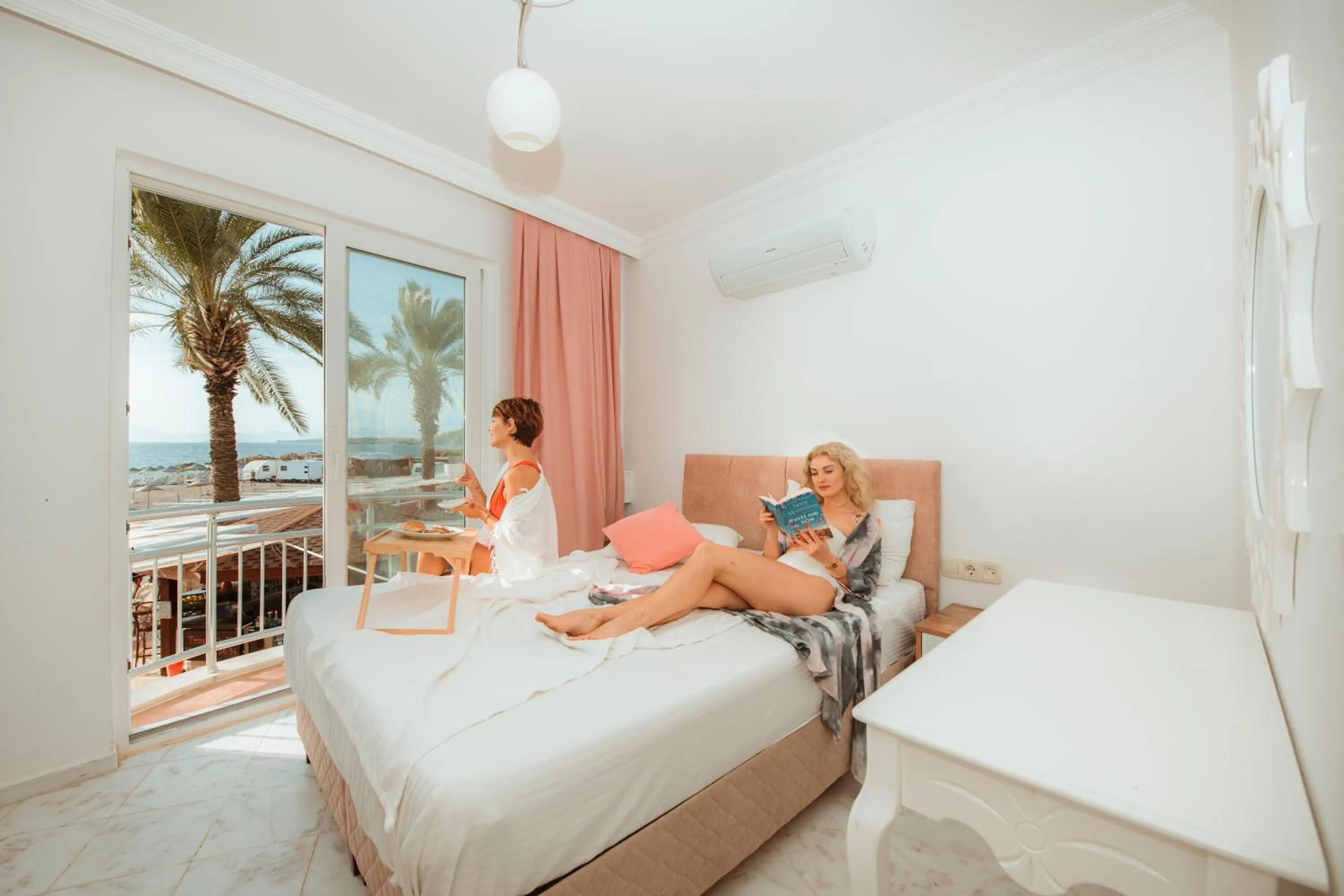 Natural landscape, Bed in Sunset Beach Resort Aqua Lettings