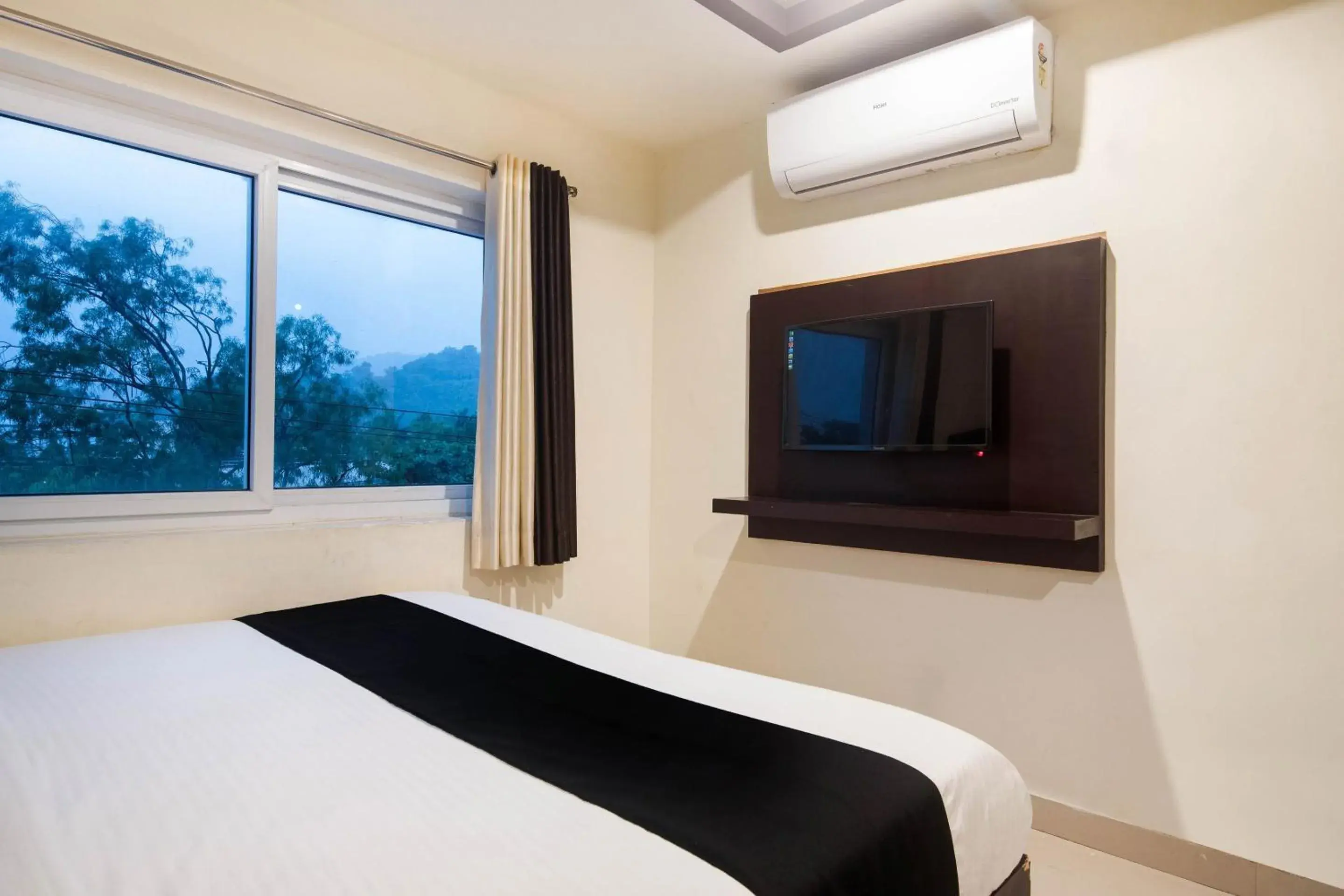 Bedroom, Bed in Capital O Alfa Bedroom, Bed in Capital O Alfa