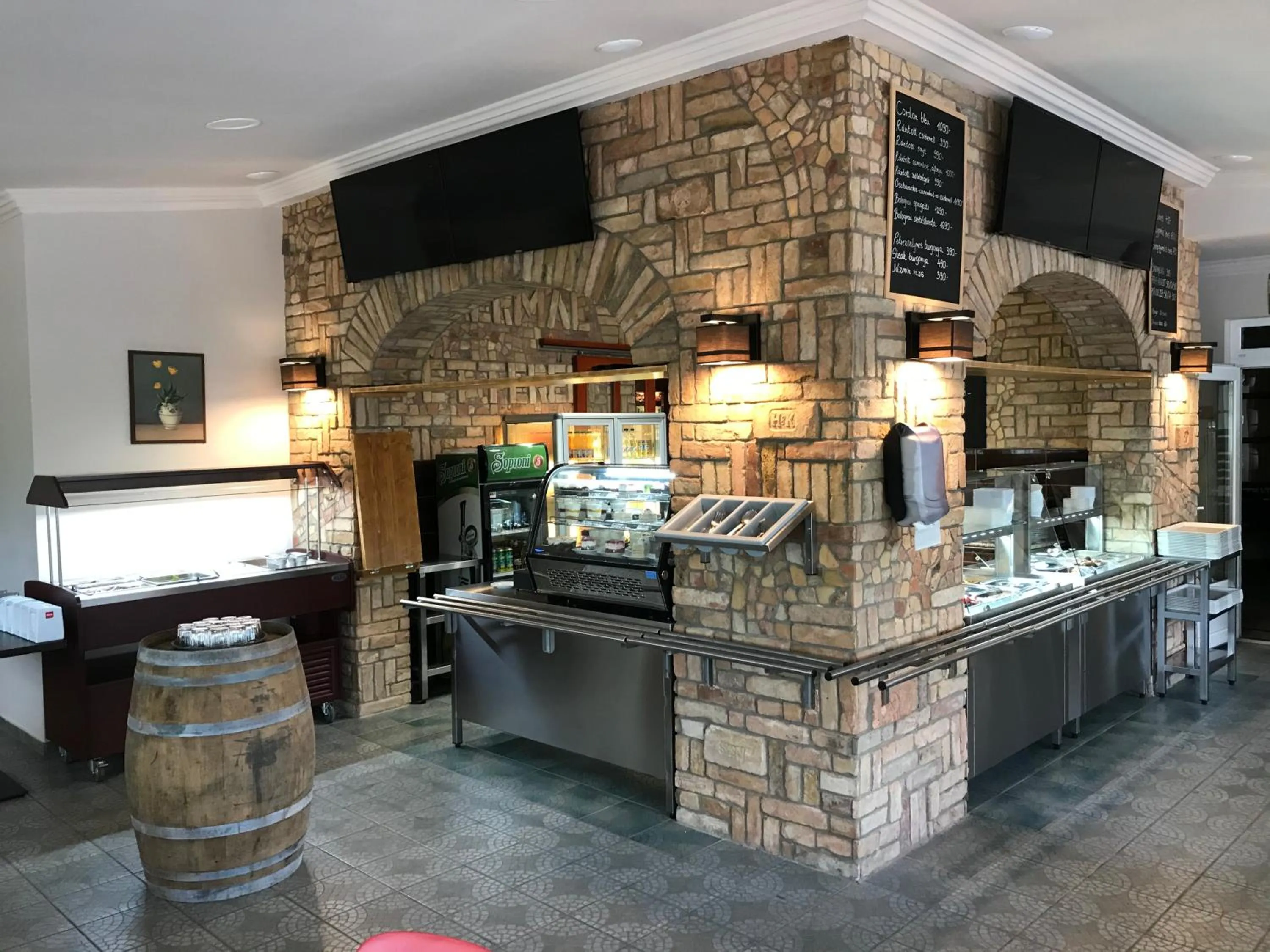 Restaurant/places to eat in Termál Apartmanház