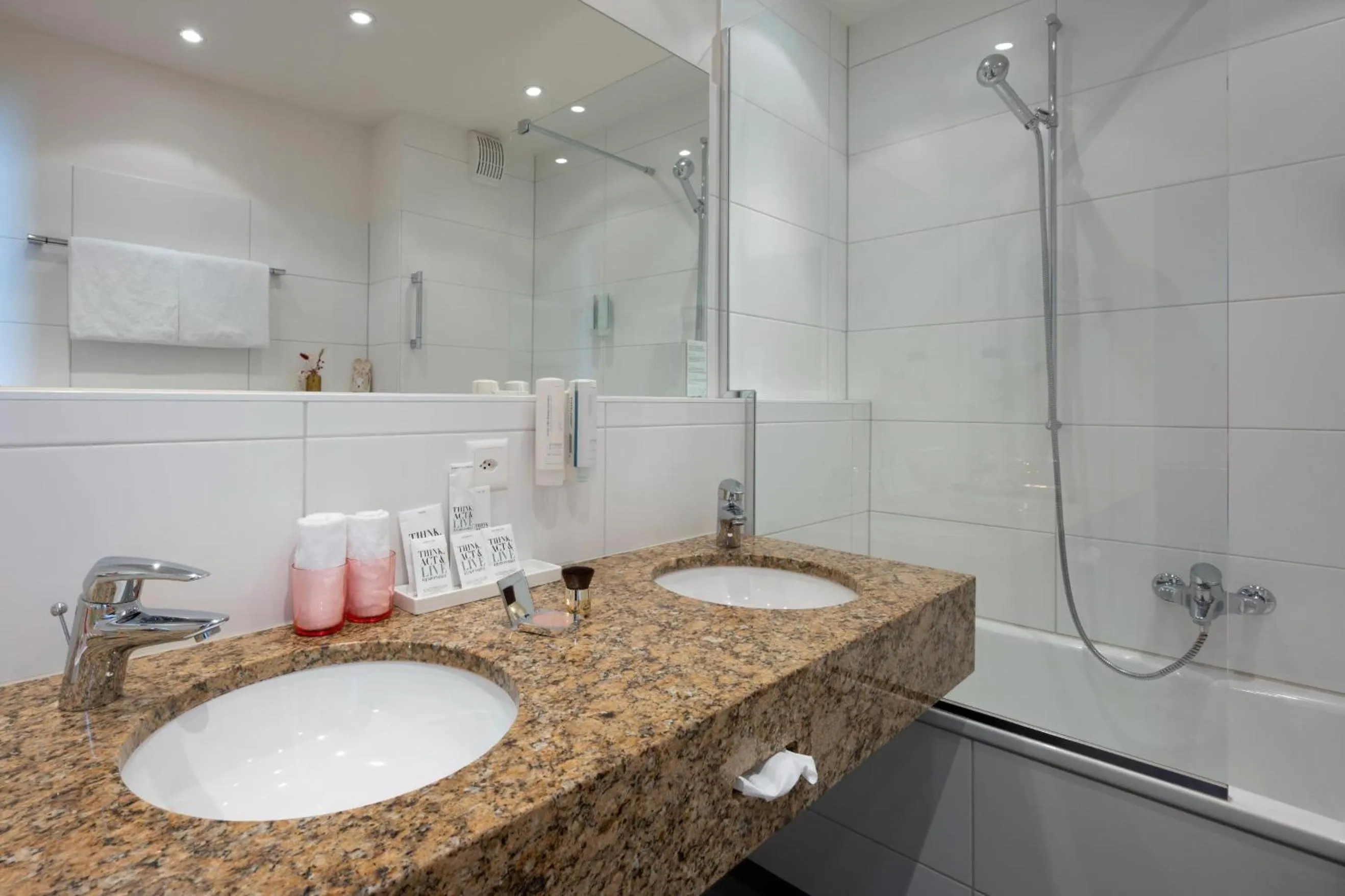 Bathroom in Hotel Monopol Luzern