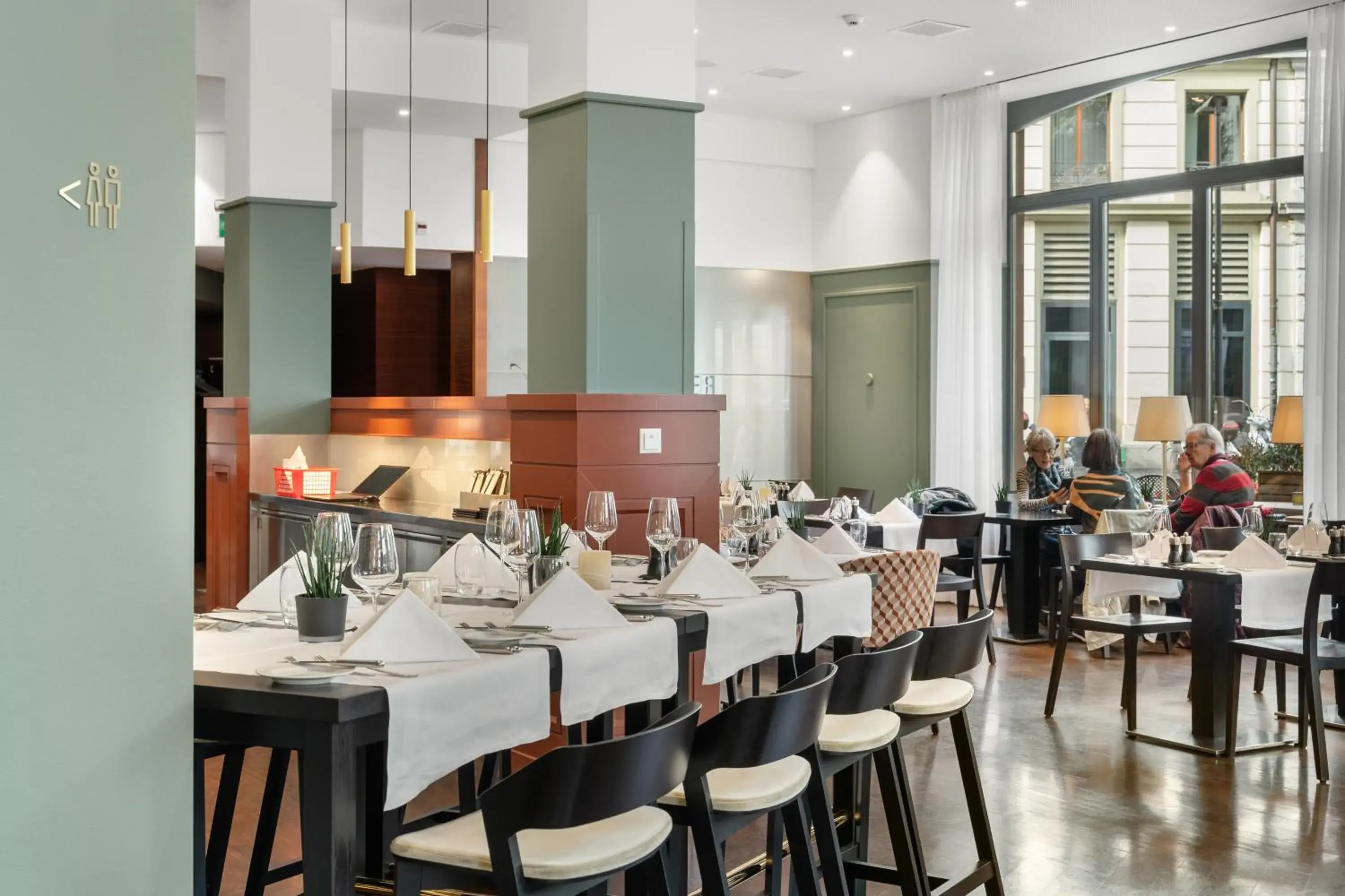 Restaurant/places to eat in Waldstätterhof Swiss Quality Hotel Restaurant/places to eat in Waldstätterhof Swiss Quality Hotel