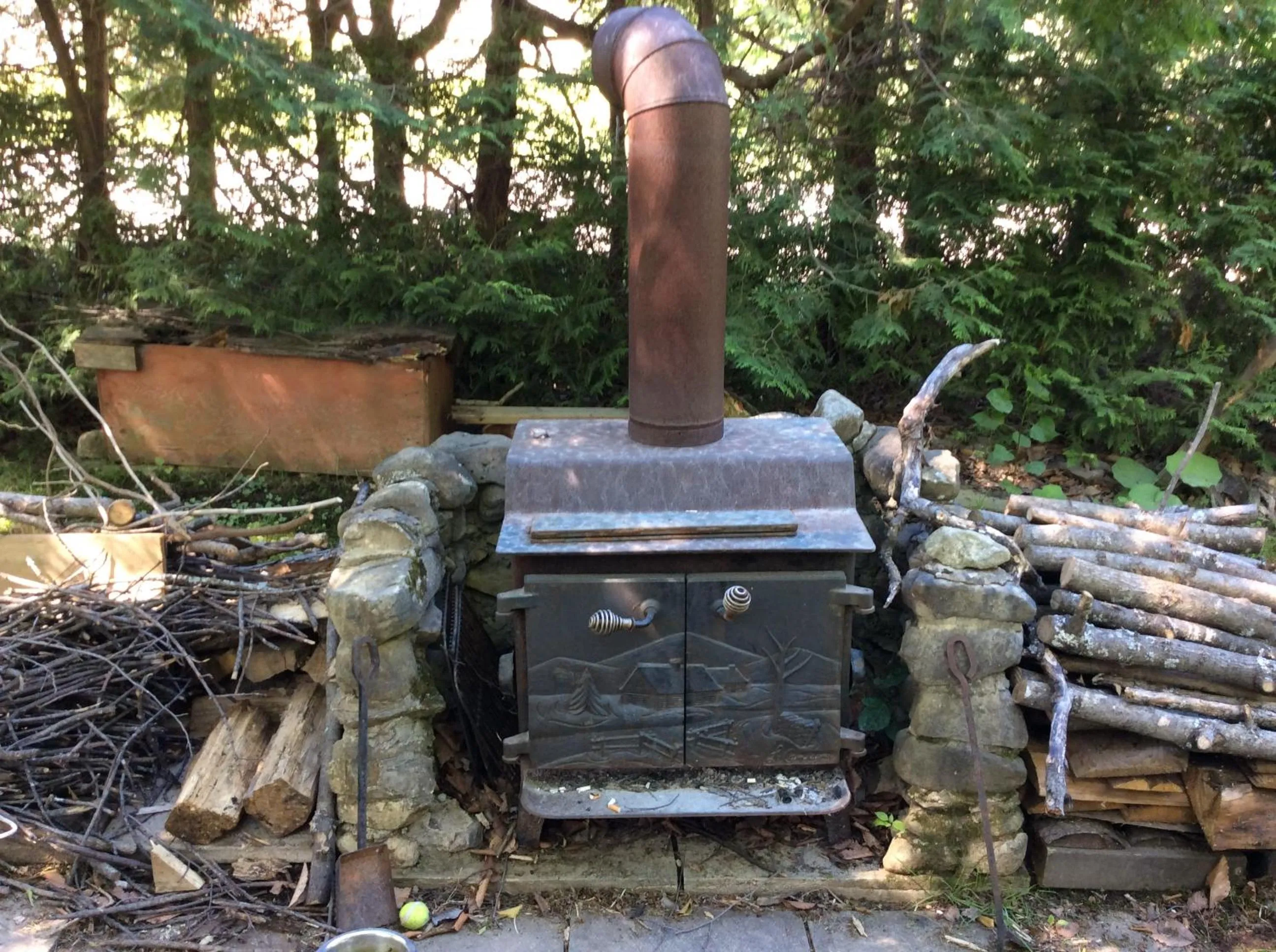 Entertainment in Chez Lulu et Lutin