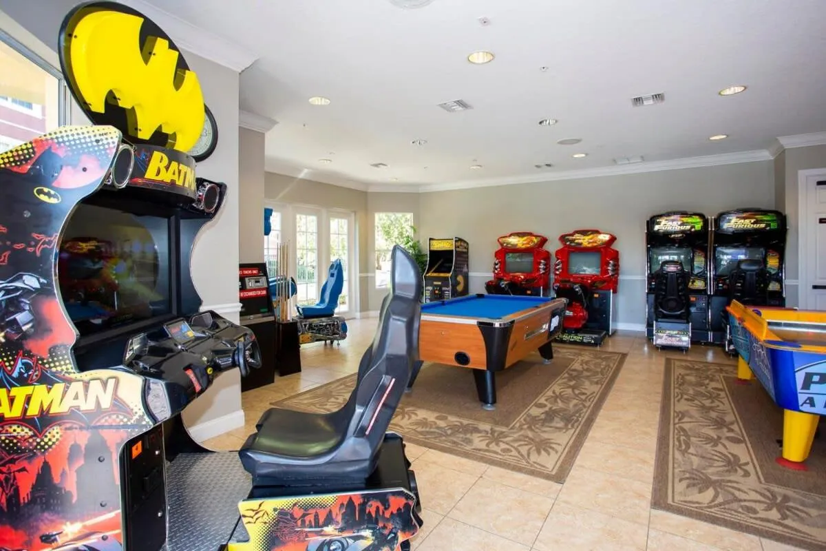 Magnificent 2 Bedroom Apartment Vista Cay Resort 107