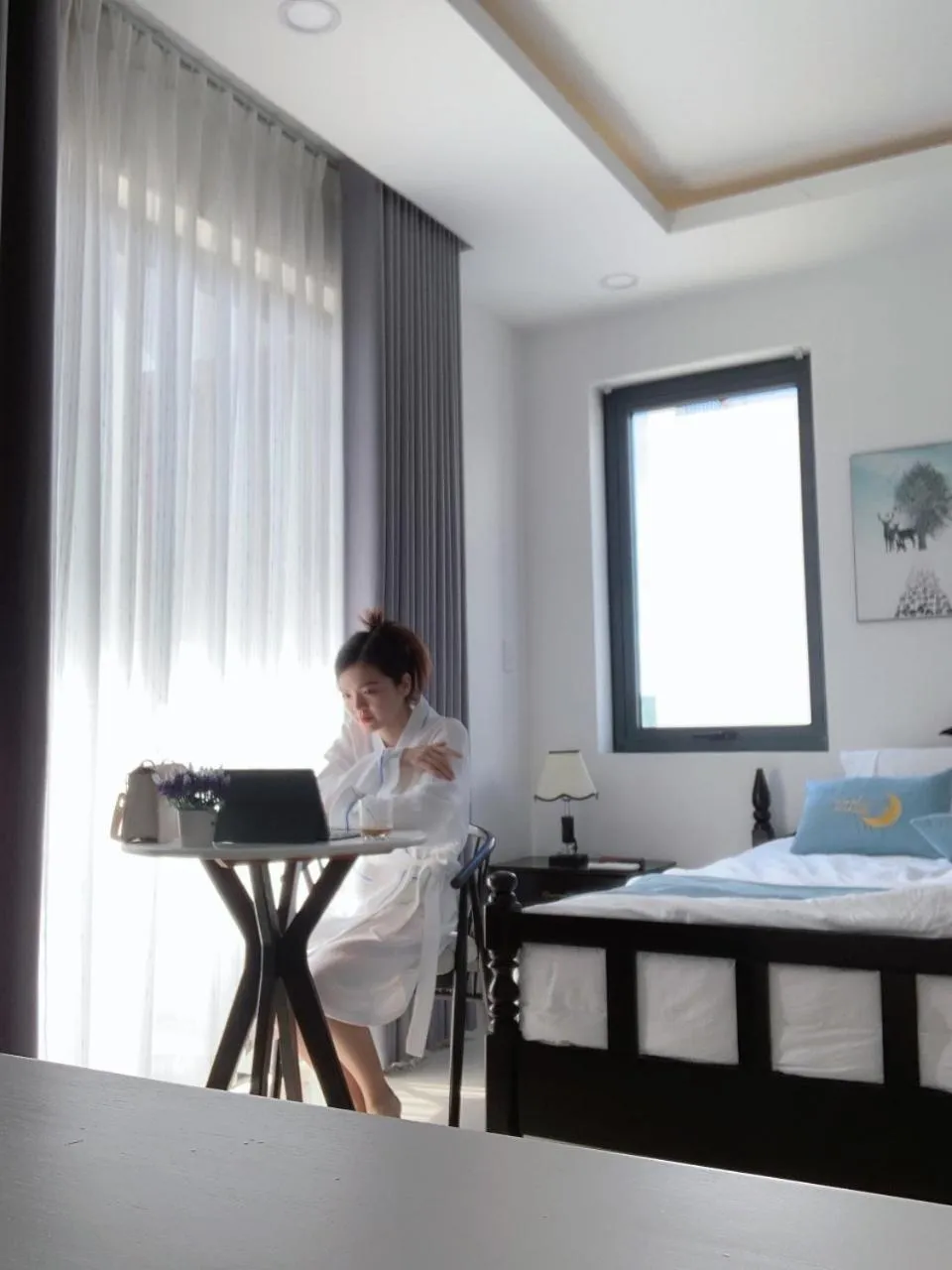 People, Bed in Luna Oriental