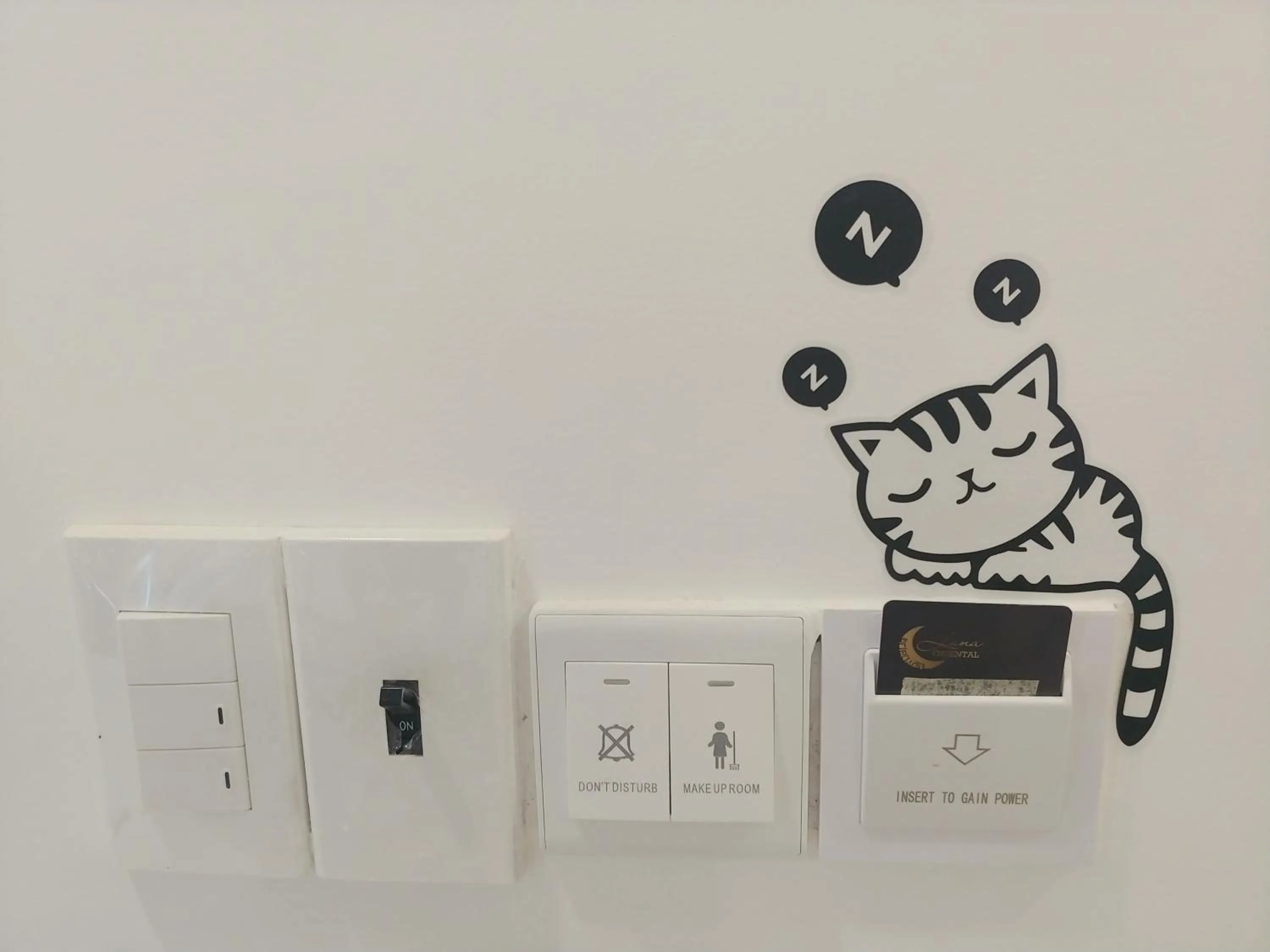 Bedroom in Luna Oriental