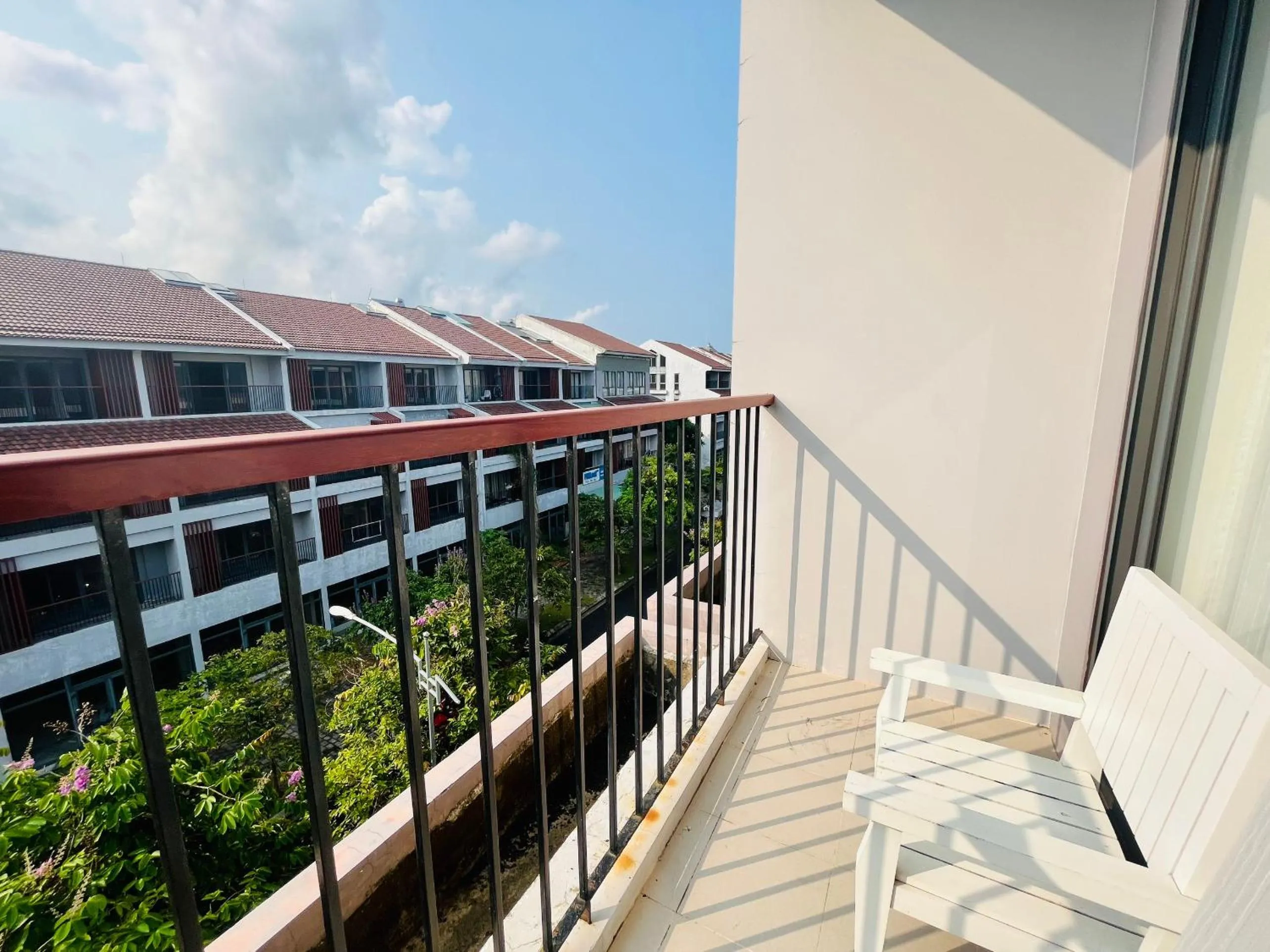 Balcony/Terrace in Luna Oriental