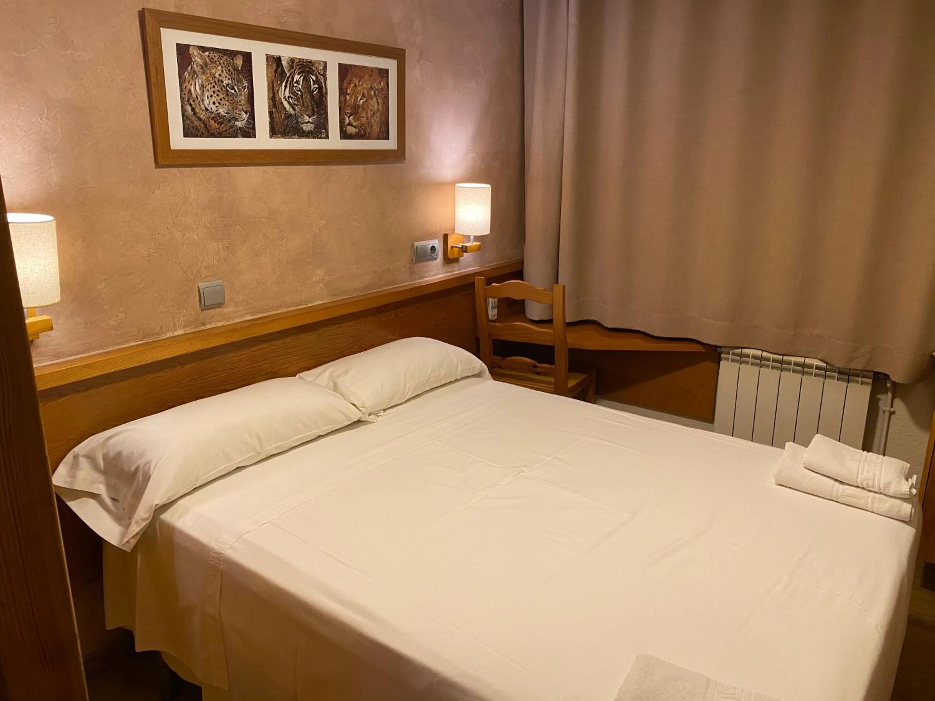 HOSTAL GALICIA CARDEDEU