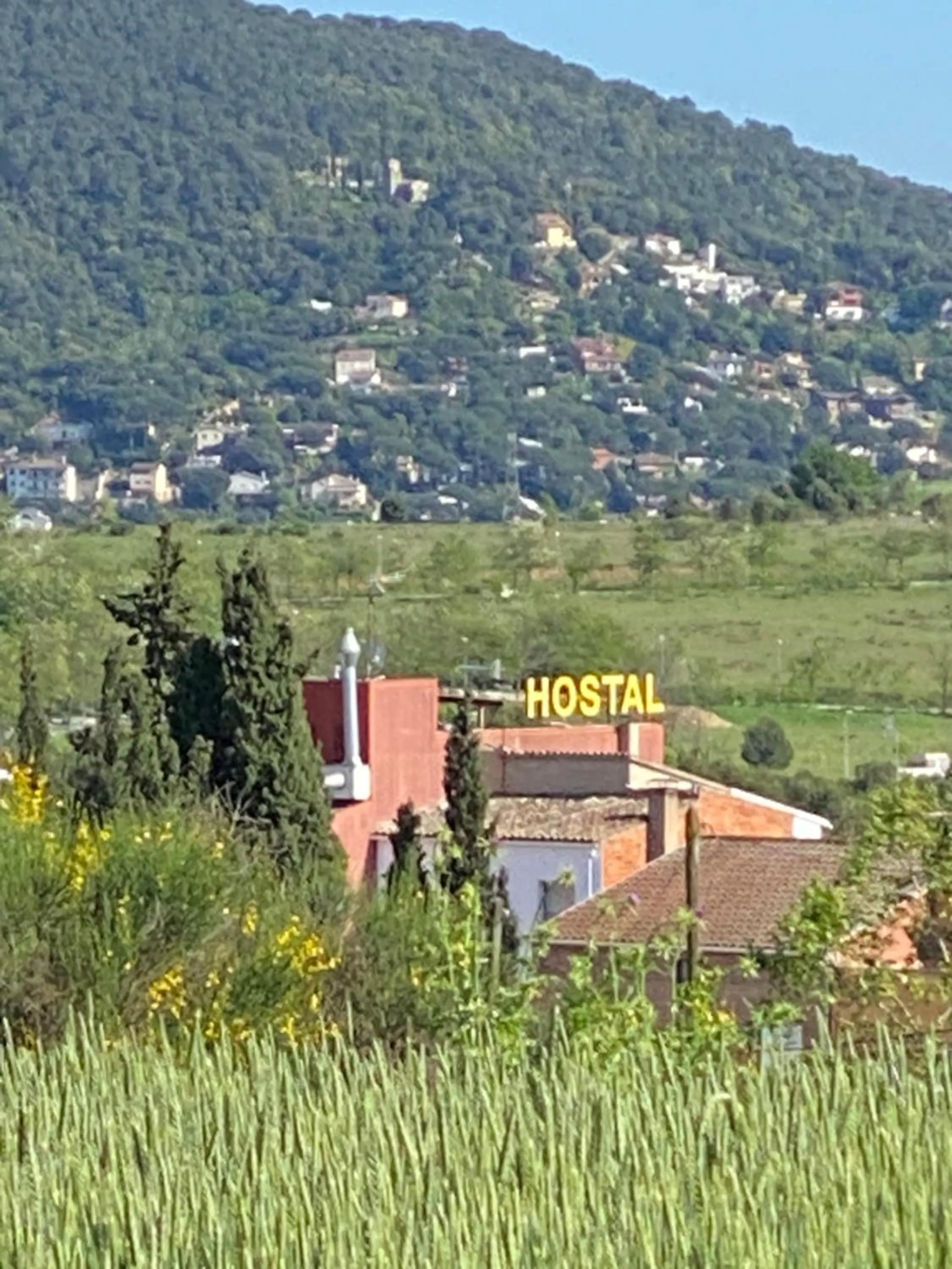 Property building in HOSTAL GALICIA CARDEDEU