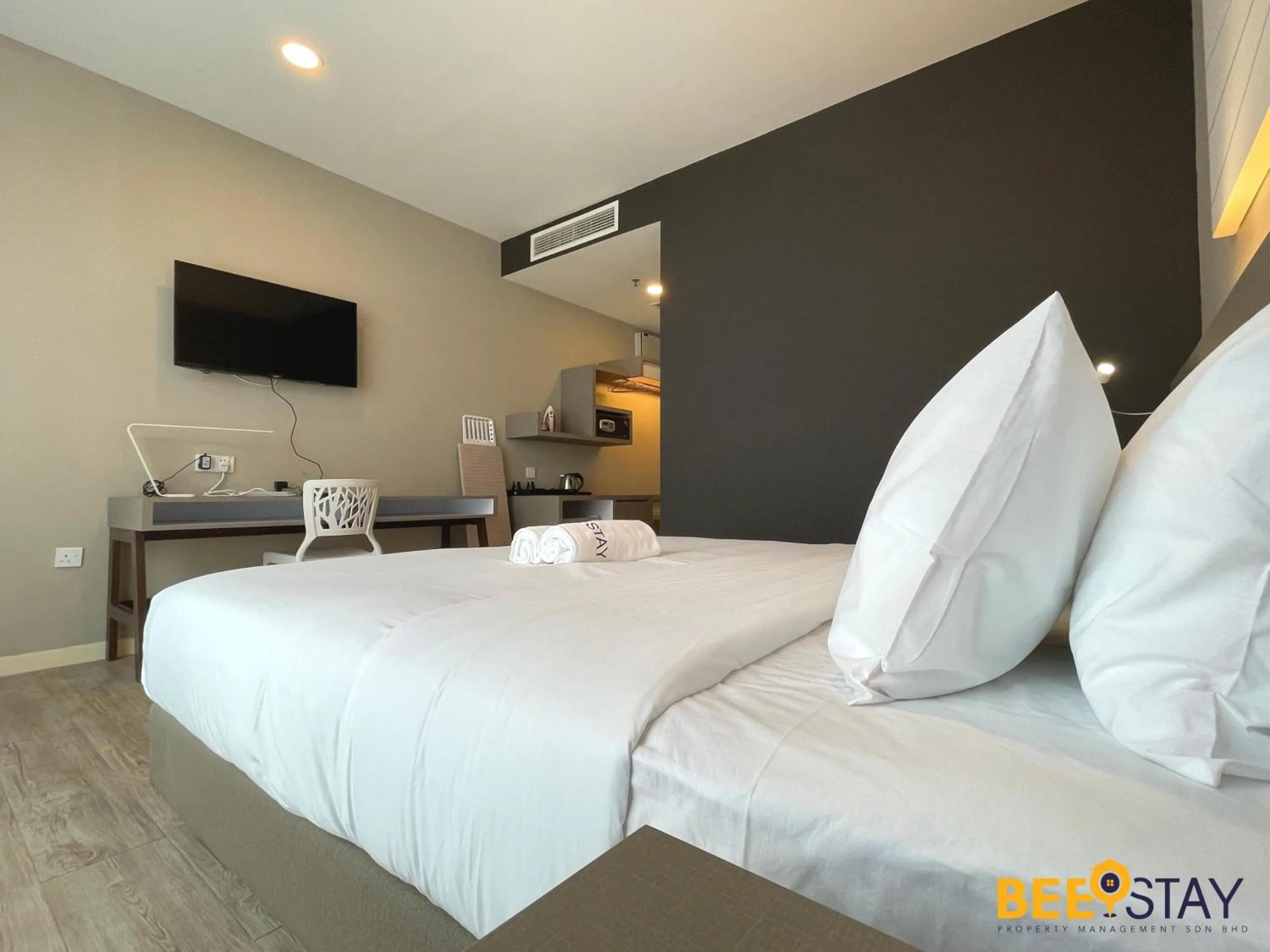 Bed in Empire Damansara Hotel Suites by Beestay