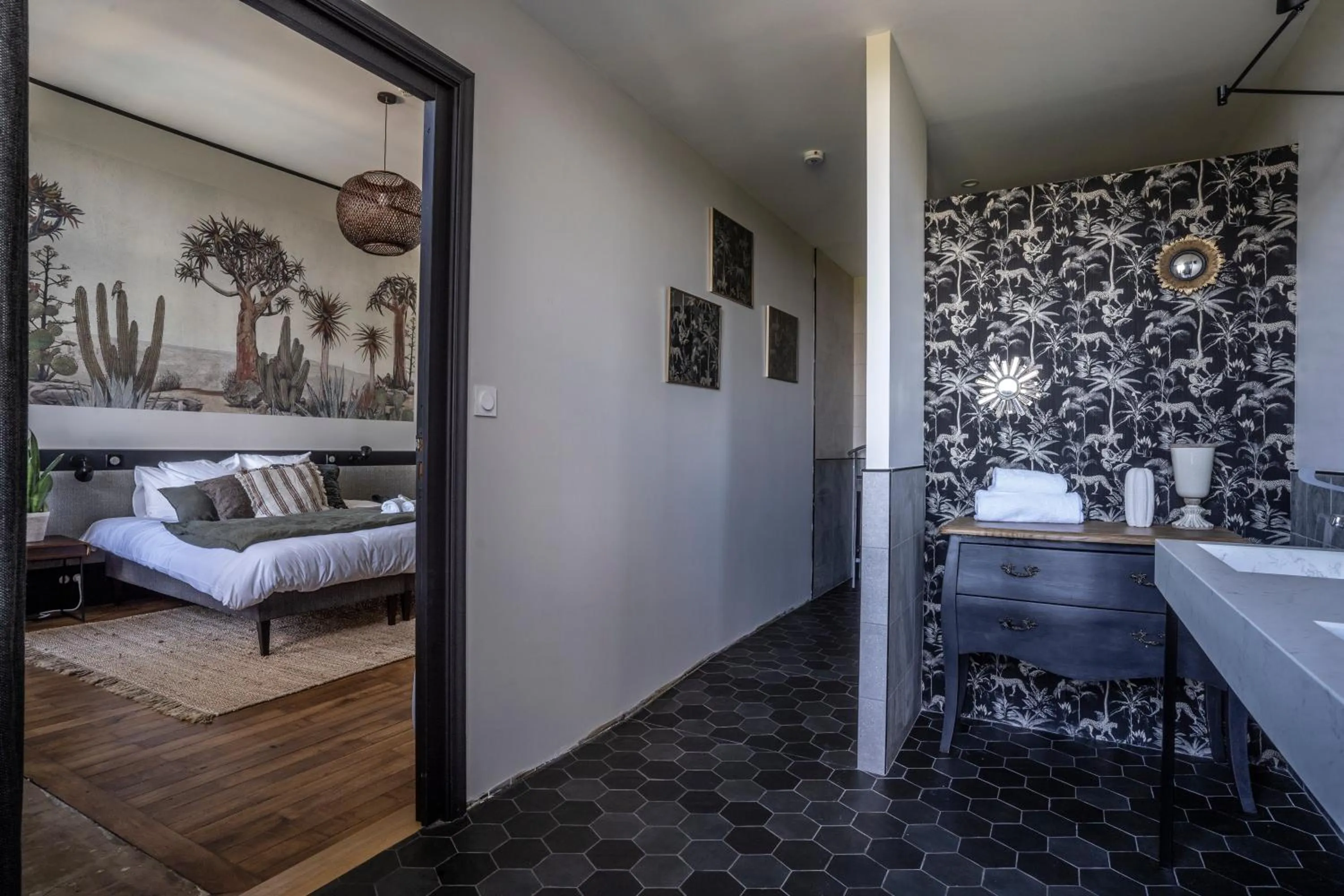 Bathroom, Bed in Le Château des Forges