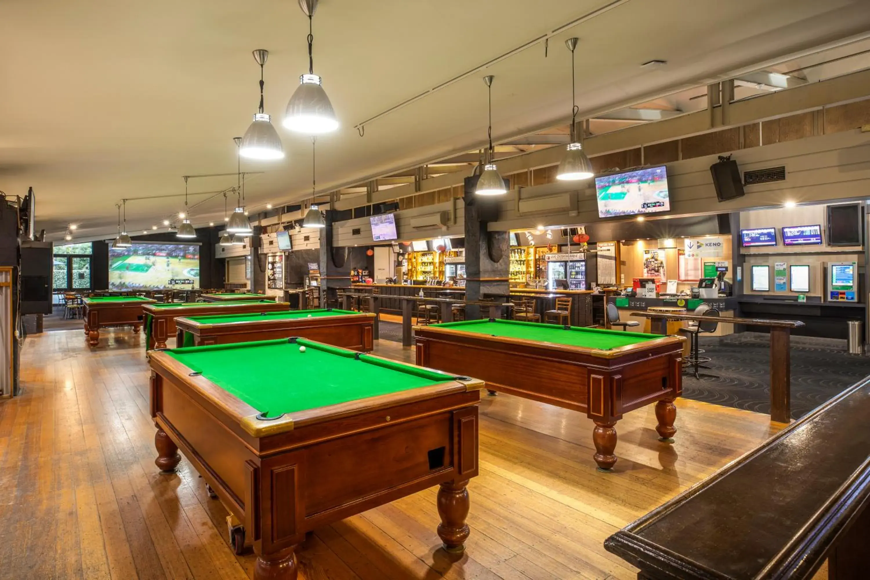 Lounge or bar in Burvale Hotel Lounge or bar in Burvale Hotel