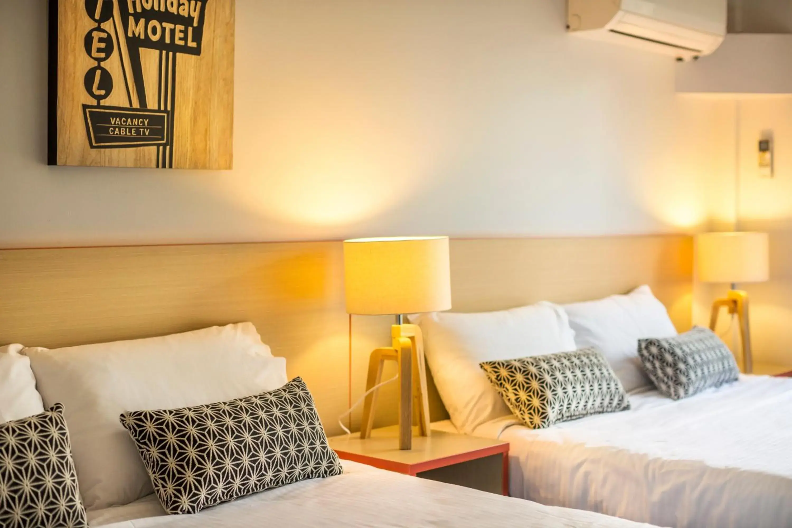 Photo of the whole room, Bed in Burvale Hotel Photo of the whole room, Bed in Burvale Hotel