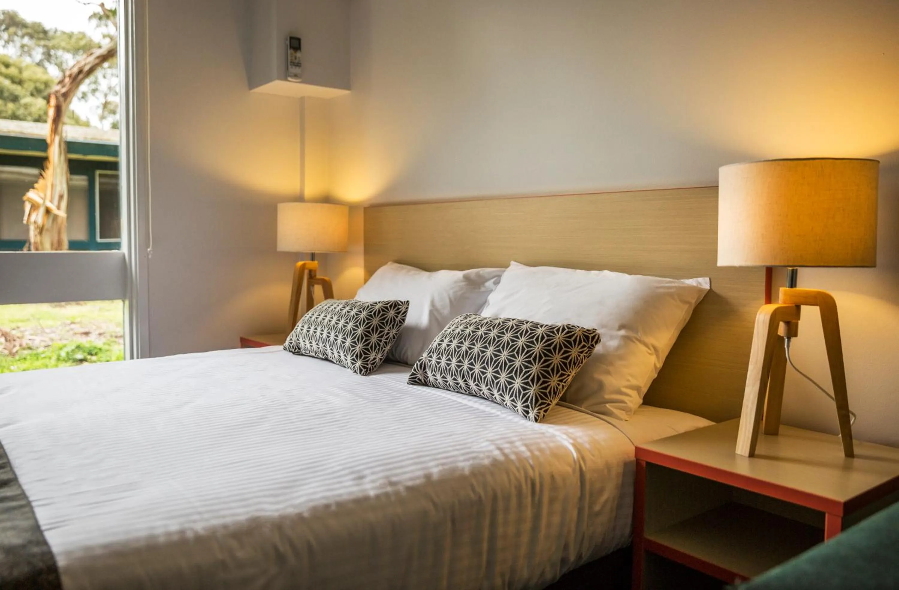 Photo of the whole room, Bed in Burvale Hotel