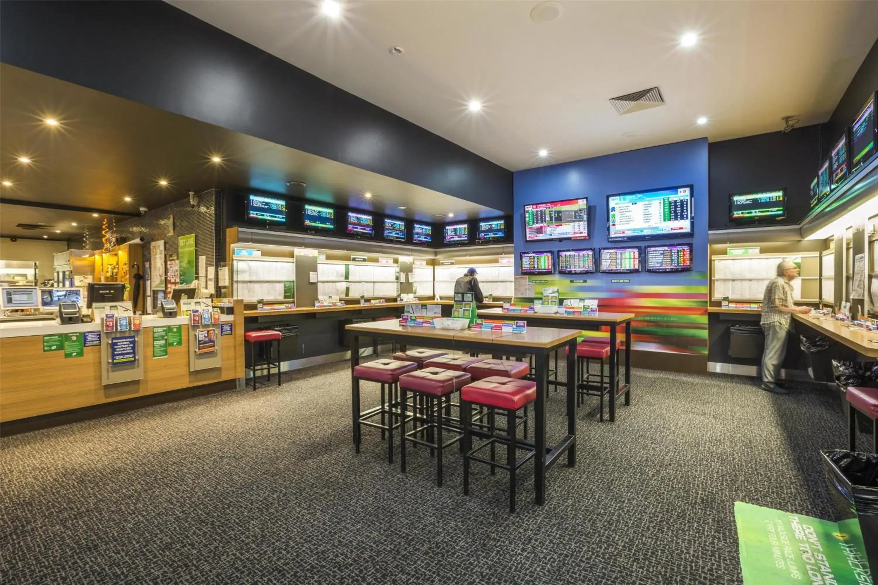 Lounge or bar in Nightcap at Coolaroo Hotel Lounge or bar in Nightcap at Coolaroo Hotel