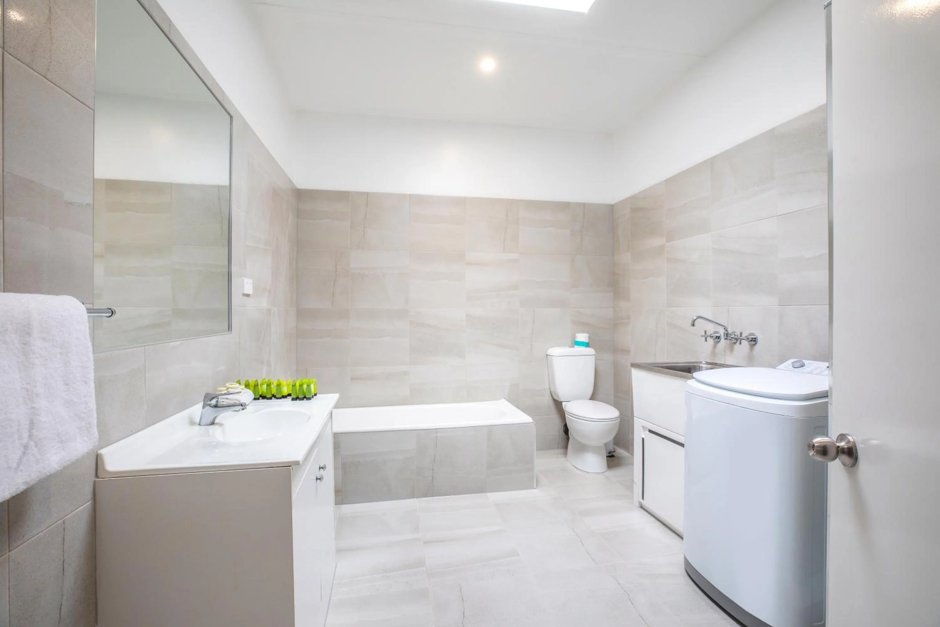 Shower in Nightcap at Coolaroo Hotel