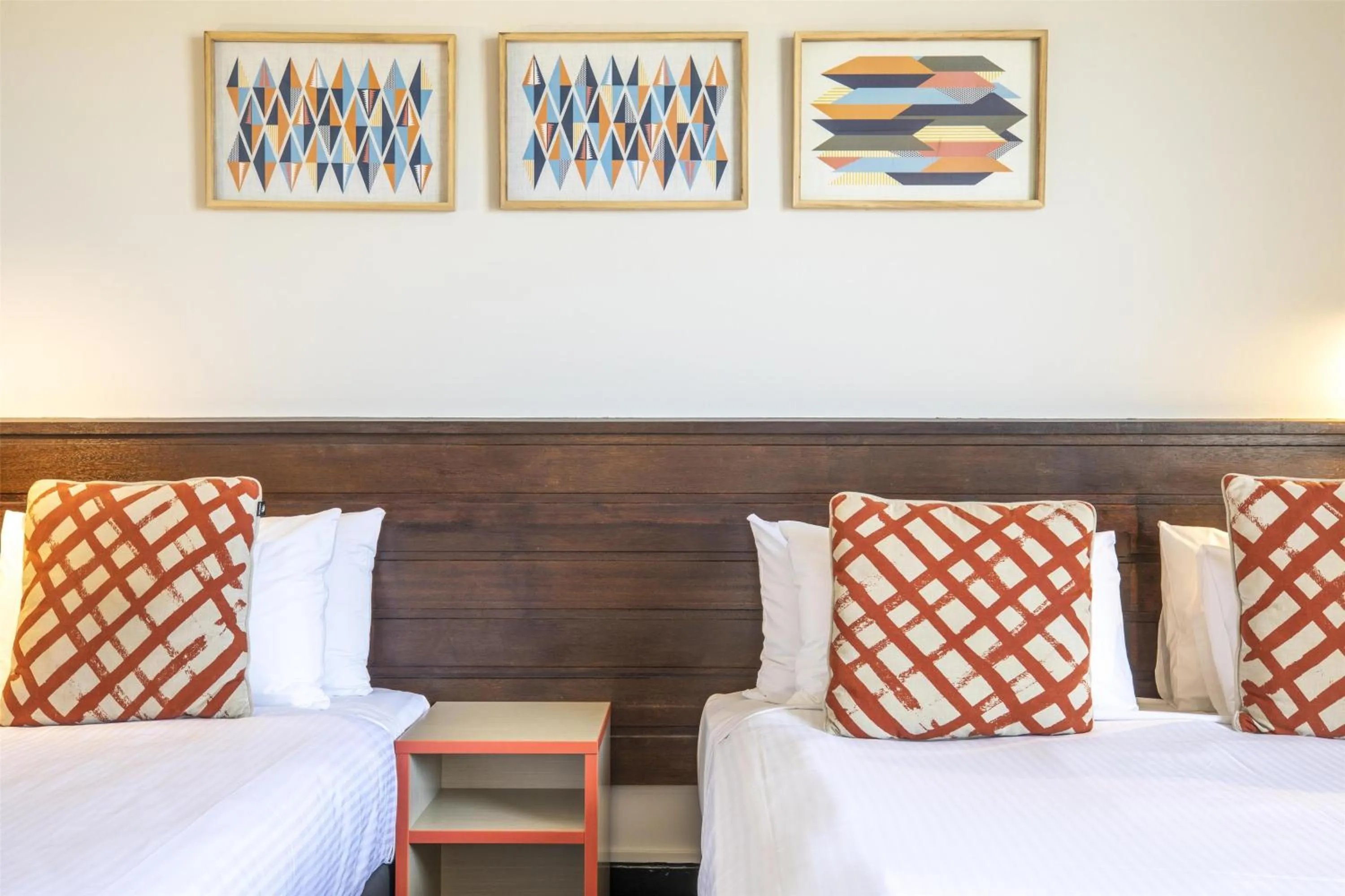 Bedroom, Bed in Nightcap at Glengala Hotel