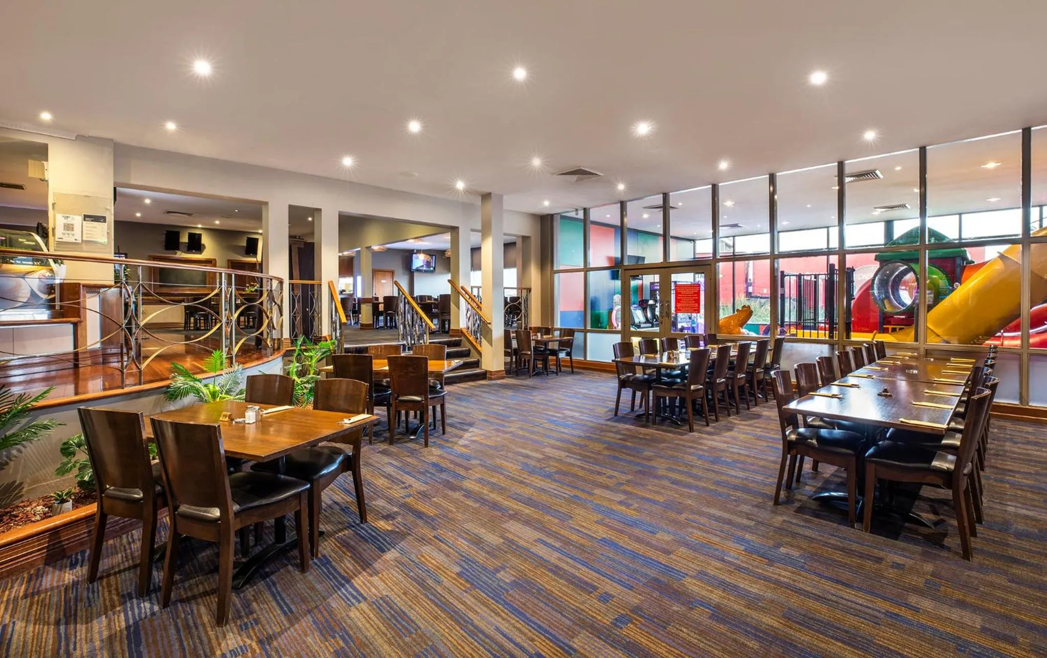 Restaurant/places to eat in Meadow Inn Hotel-Motel