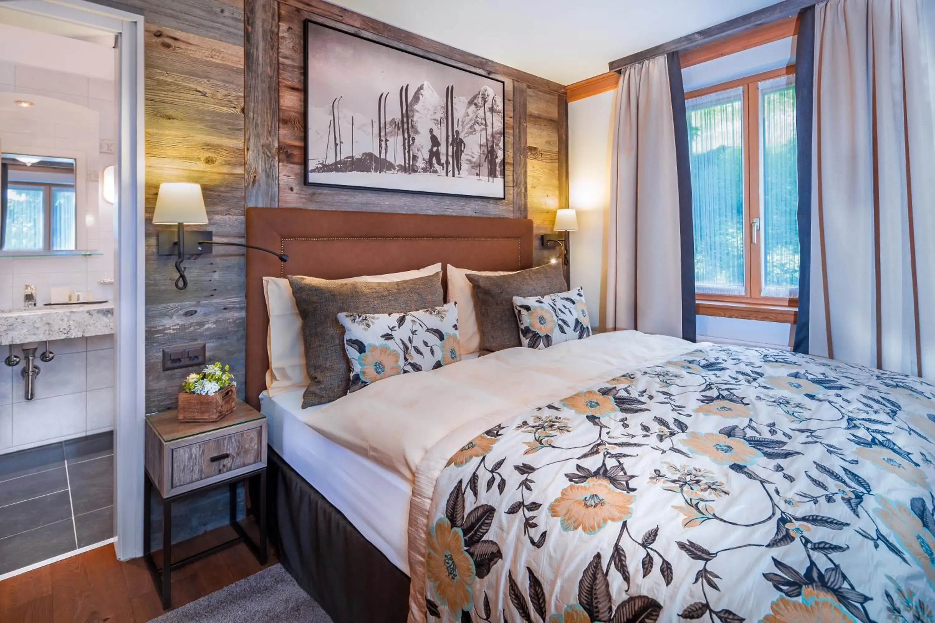 Decorative detail, Bed in Eiger Mürren Swiss Quality Hotel Decorative detail, Bed in Eiger Mürren Swiss Quality Hotel