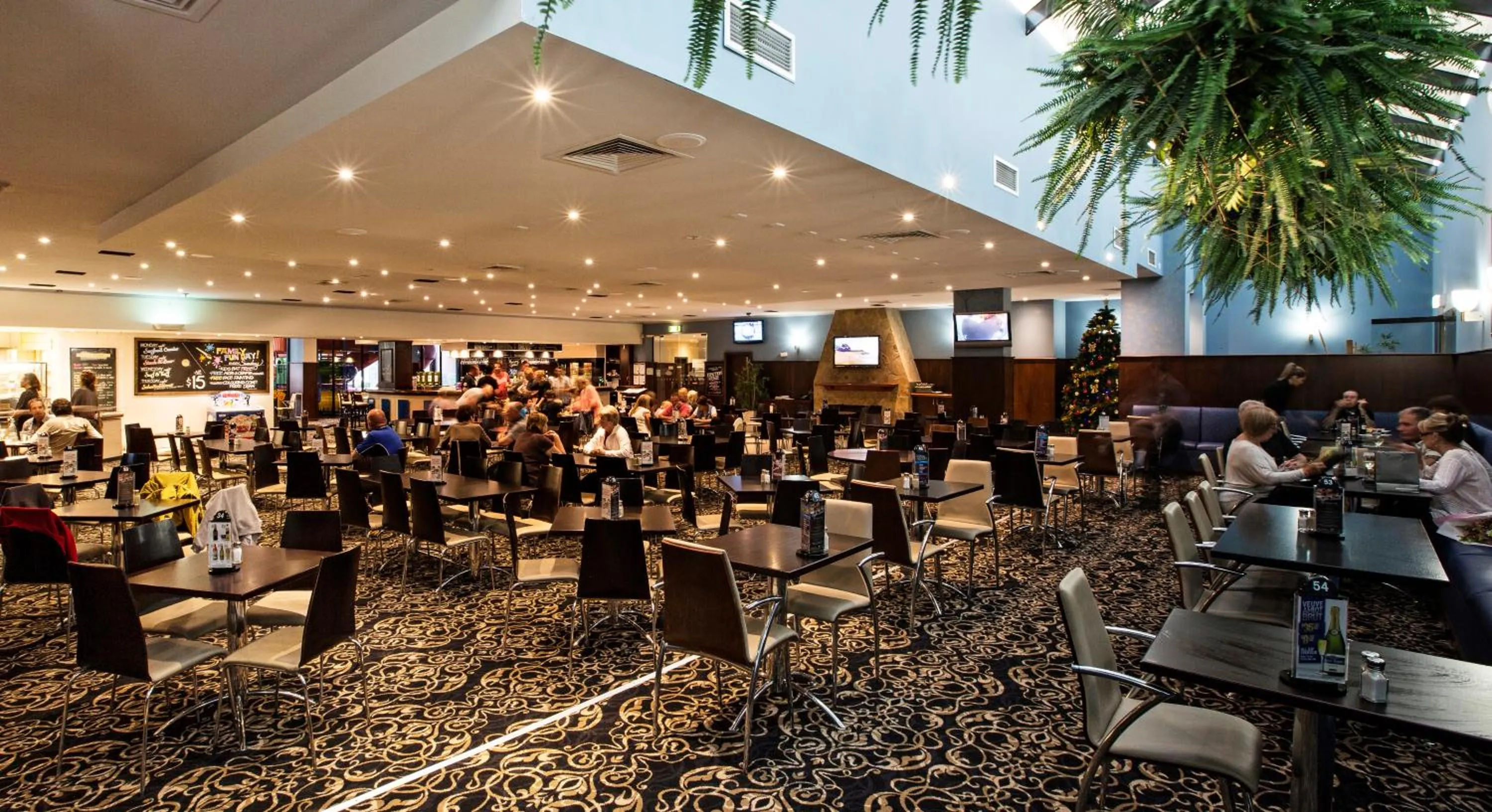 Restaurant/places to eat in Nightcap at Seaford Hotel