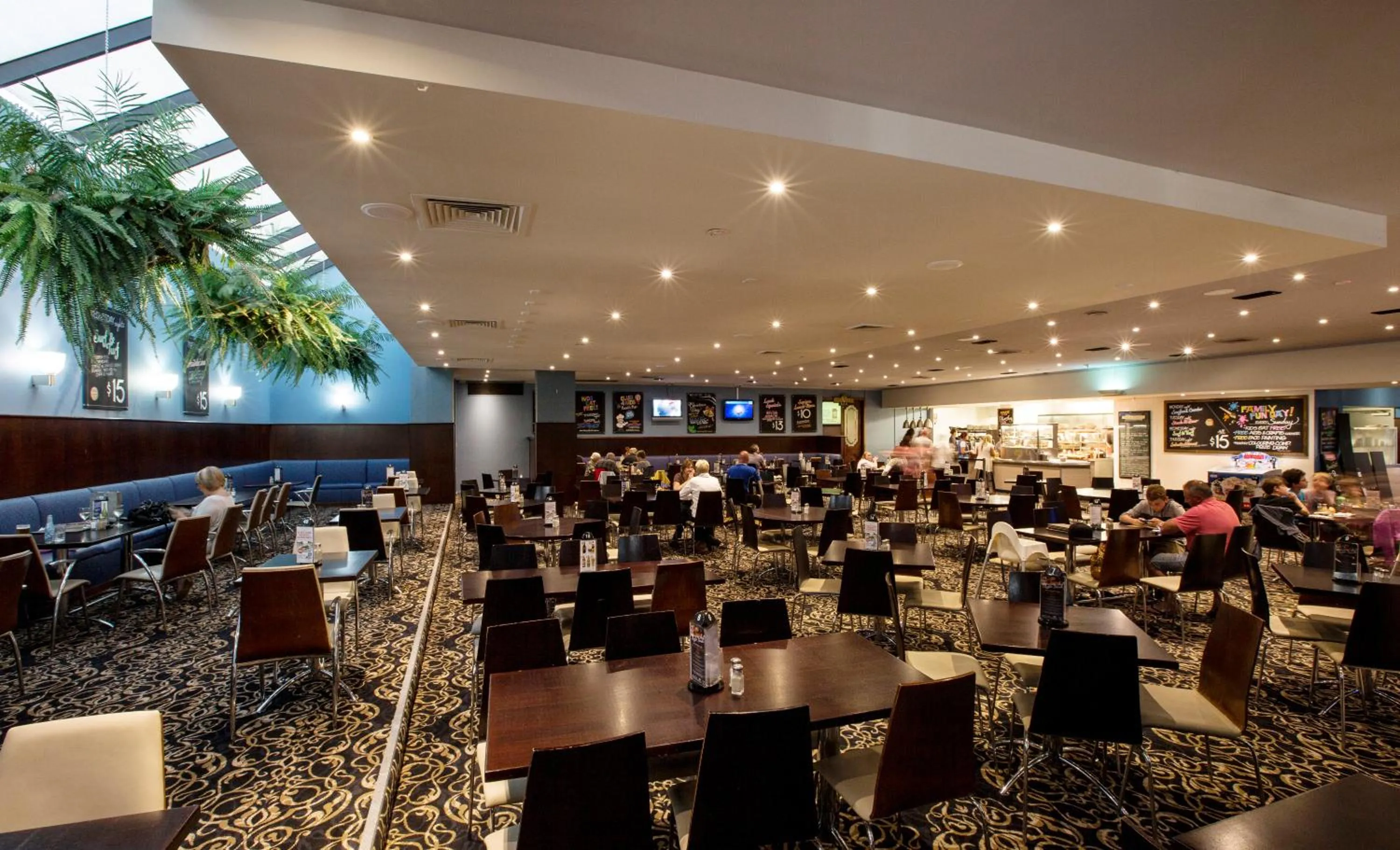 Restaurant/places to eat in Nightcap at Seaford Hotel