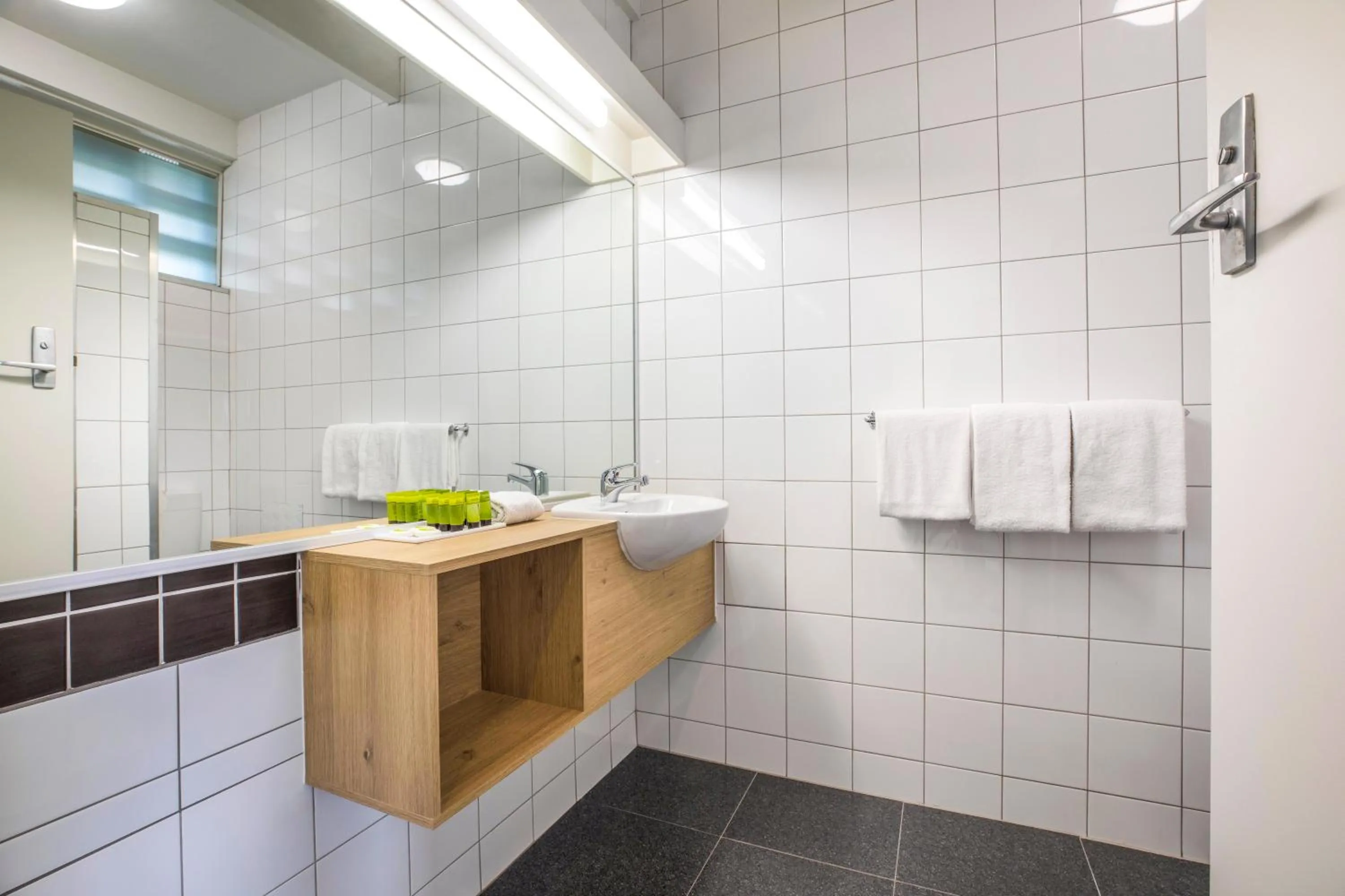 Bathroom in Nightcap at Seaford Hotel