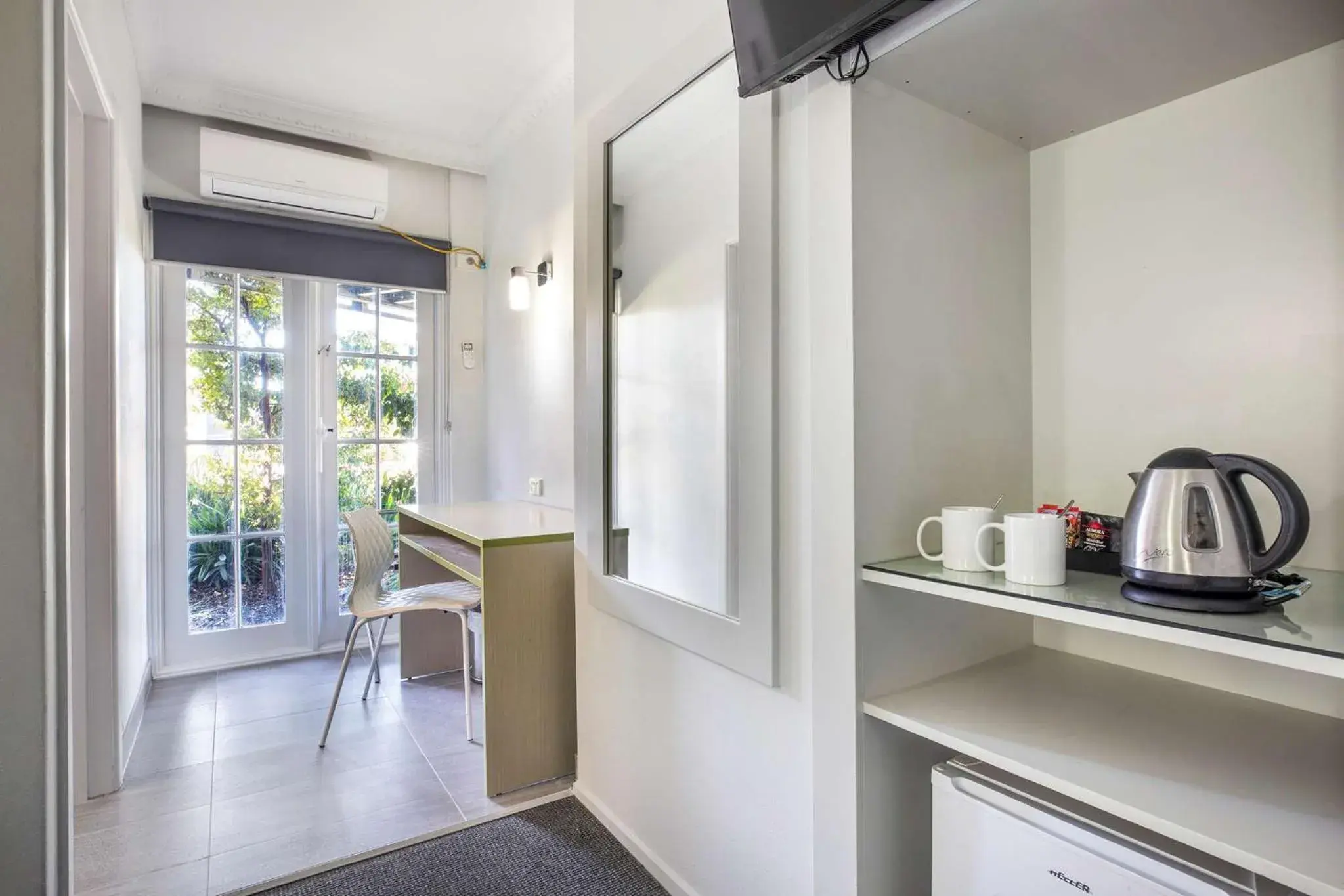 Bedroom in Nightcap at Skyways Hotel Bedroom in Nightcap at Skyways Hotel