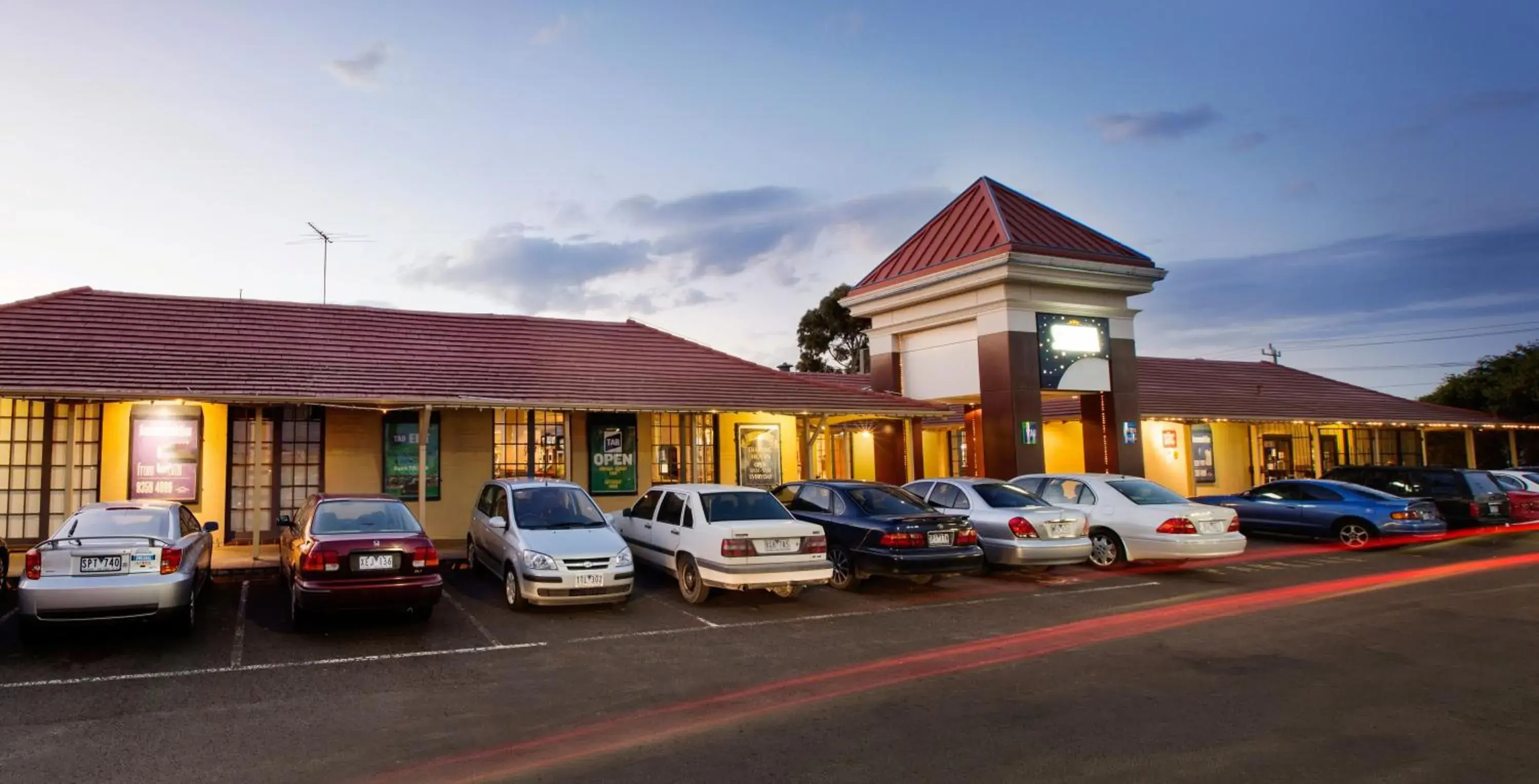 Facade/entrance in Nightcap at Sylvania Hotel Facade/entrance in Nightcap at Sylvania Hotel