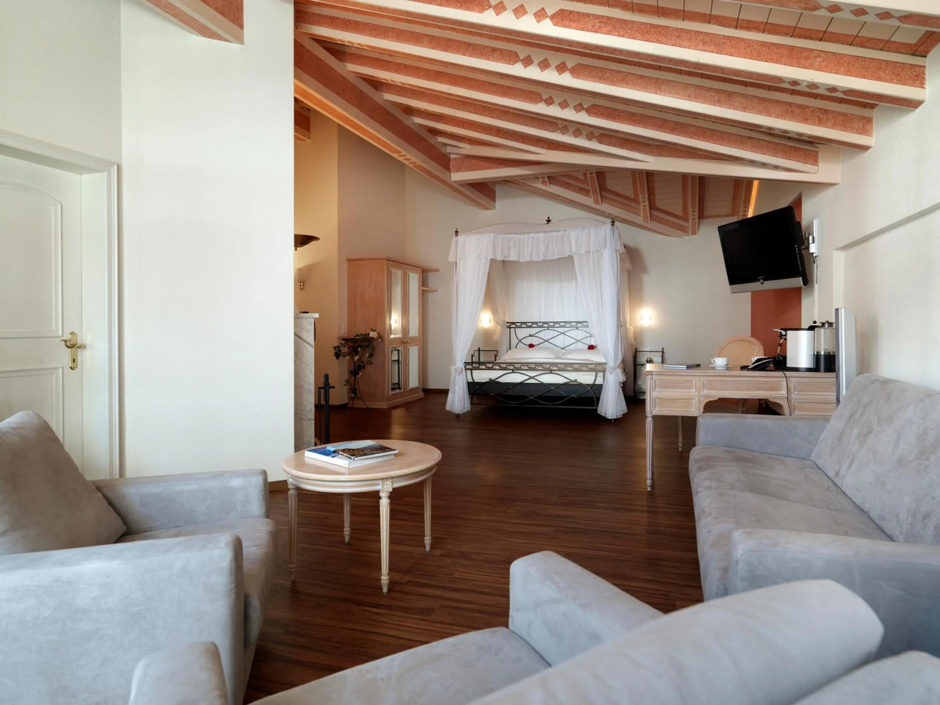 Photo of the whole room in Wellnesshotel Schweizerhof