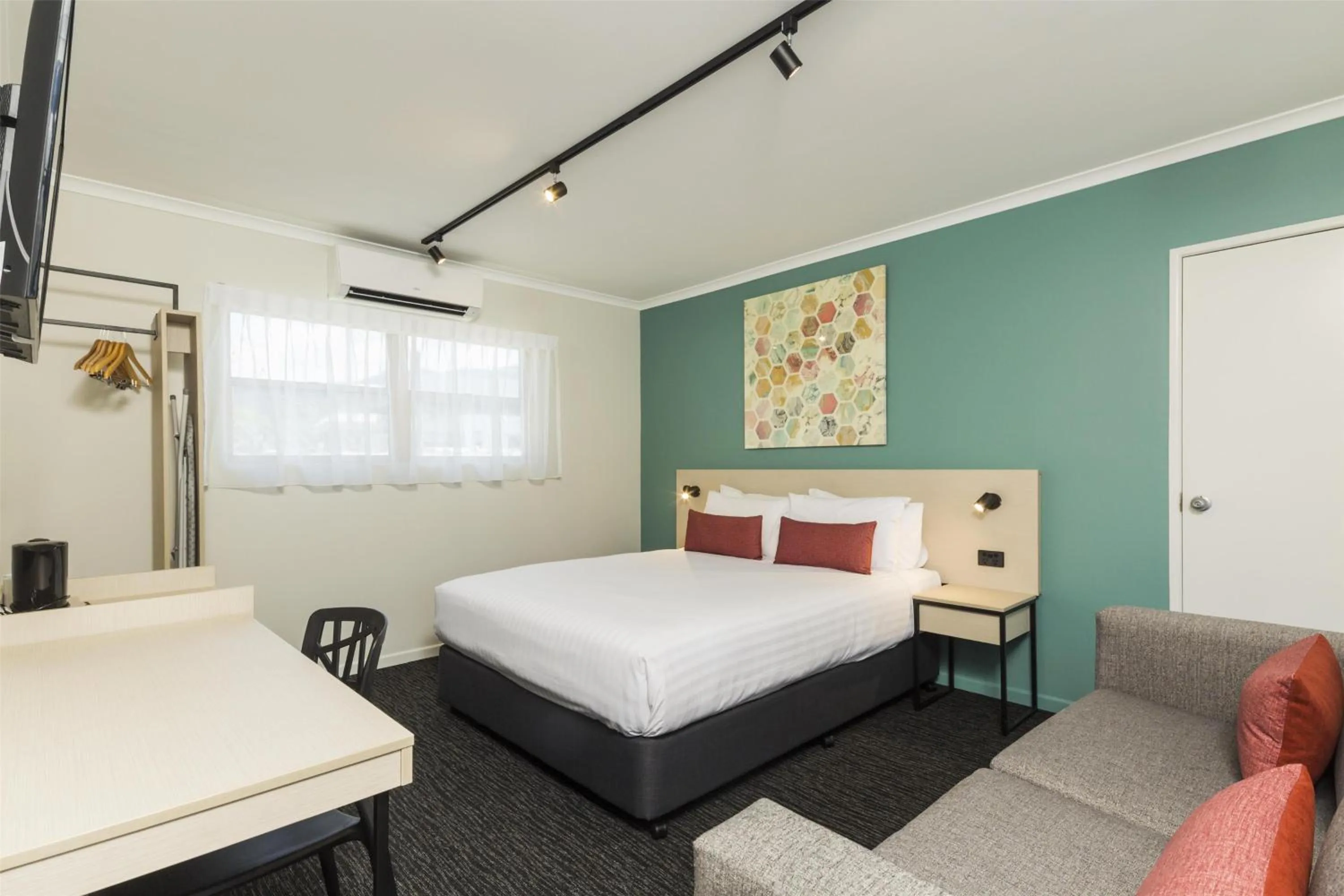 Bedroom, Bed in Nightcap At Balaclava Hotel