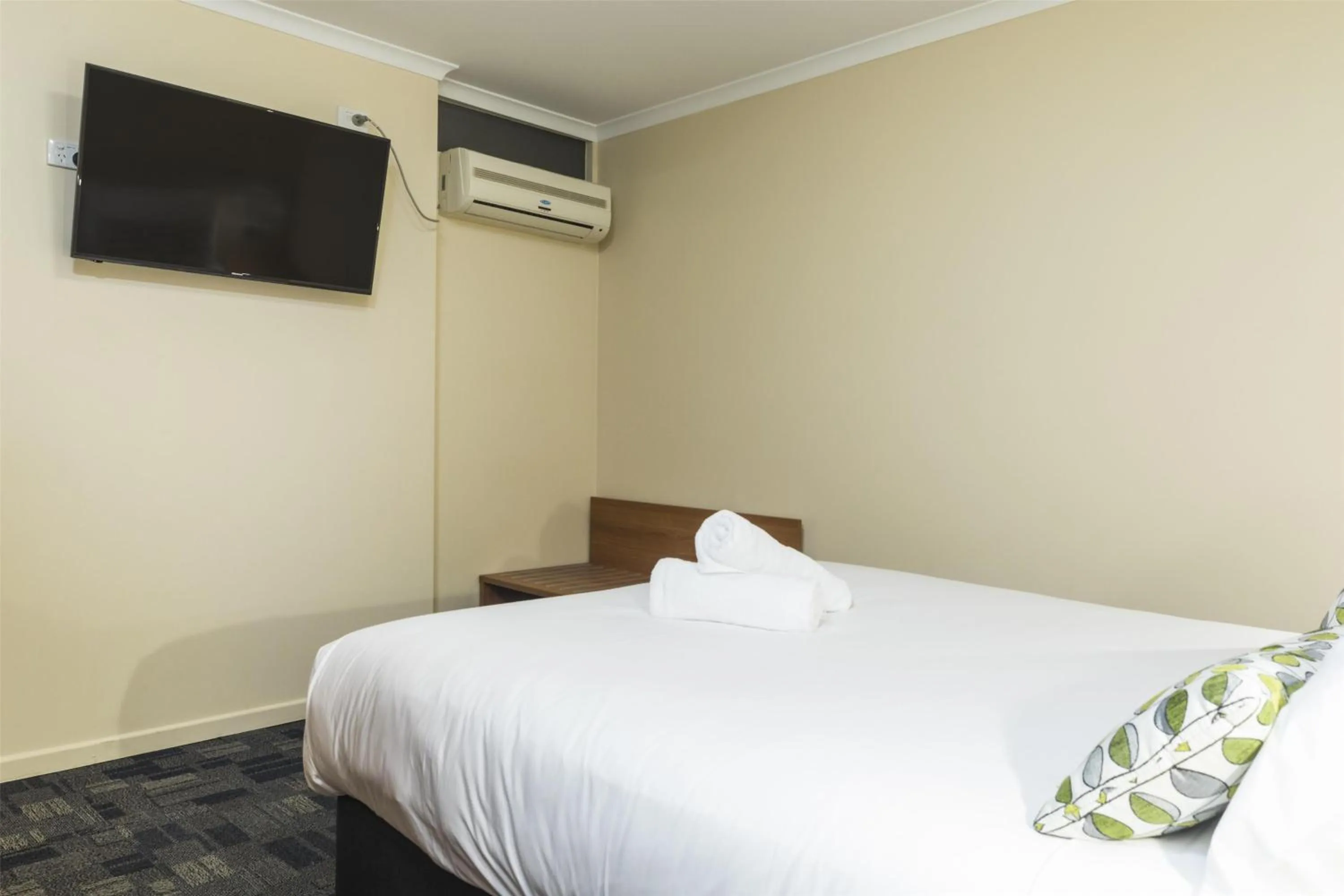 Bedroom, Bed in Nightcap At Balaclava Hotel